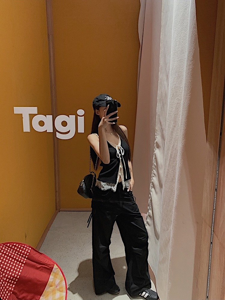 0D46F44E-5C74-481F-B064-C83458E7682B