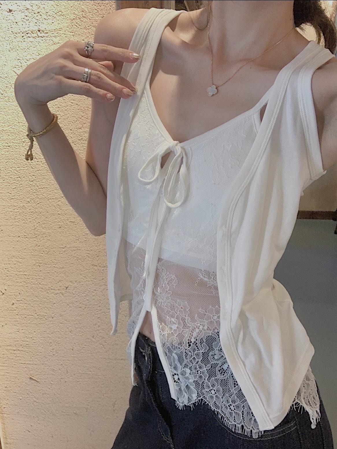 B418C1BA-0FBC-4D9C-8FF3-6F0C8A6DBF16