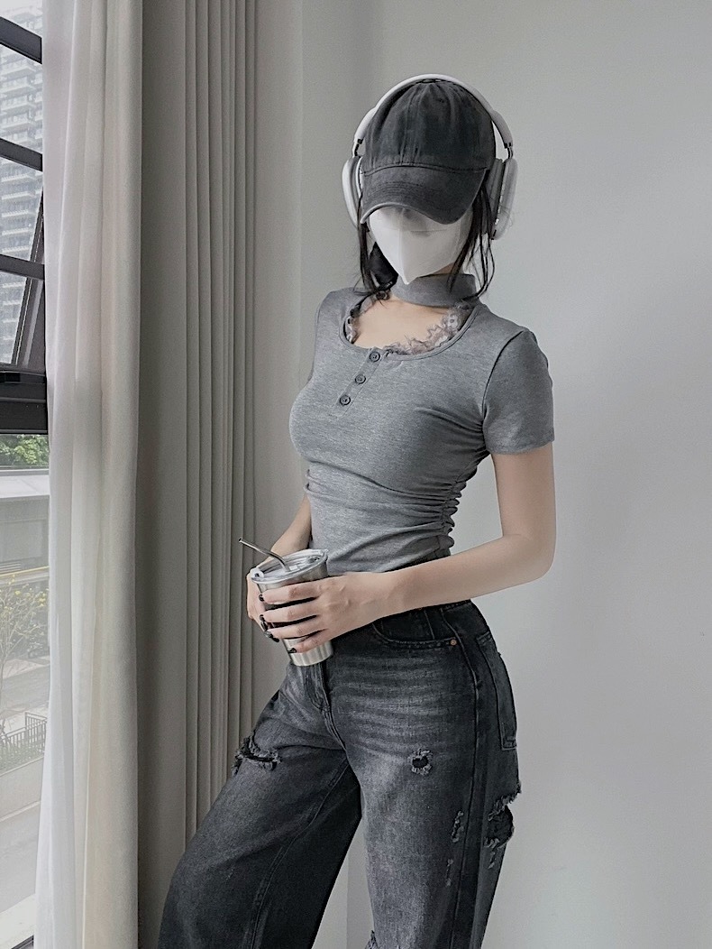 4A3325C3-8546-4A7B-A8A2-87D6401D31B6