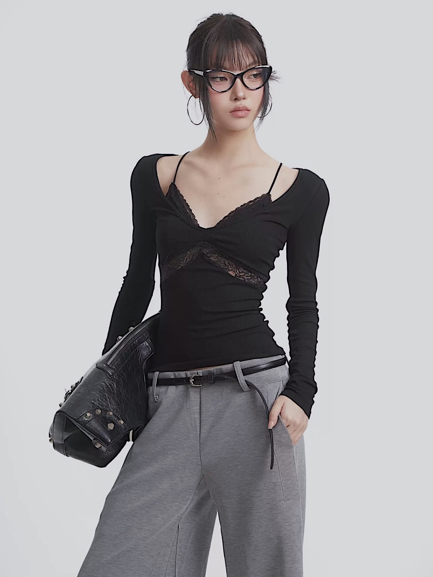 06EF1E17-1464-4EF2-99D3-EF1EC09C4EBB