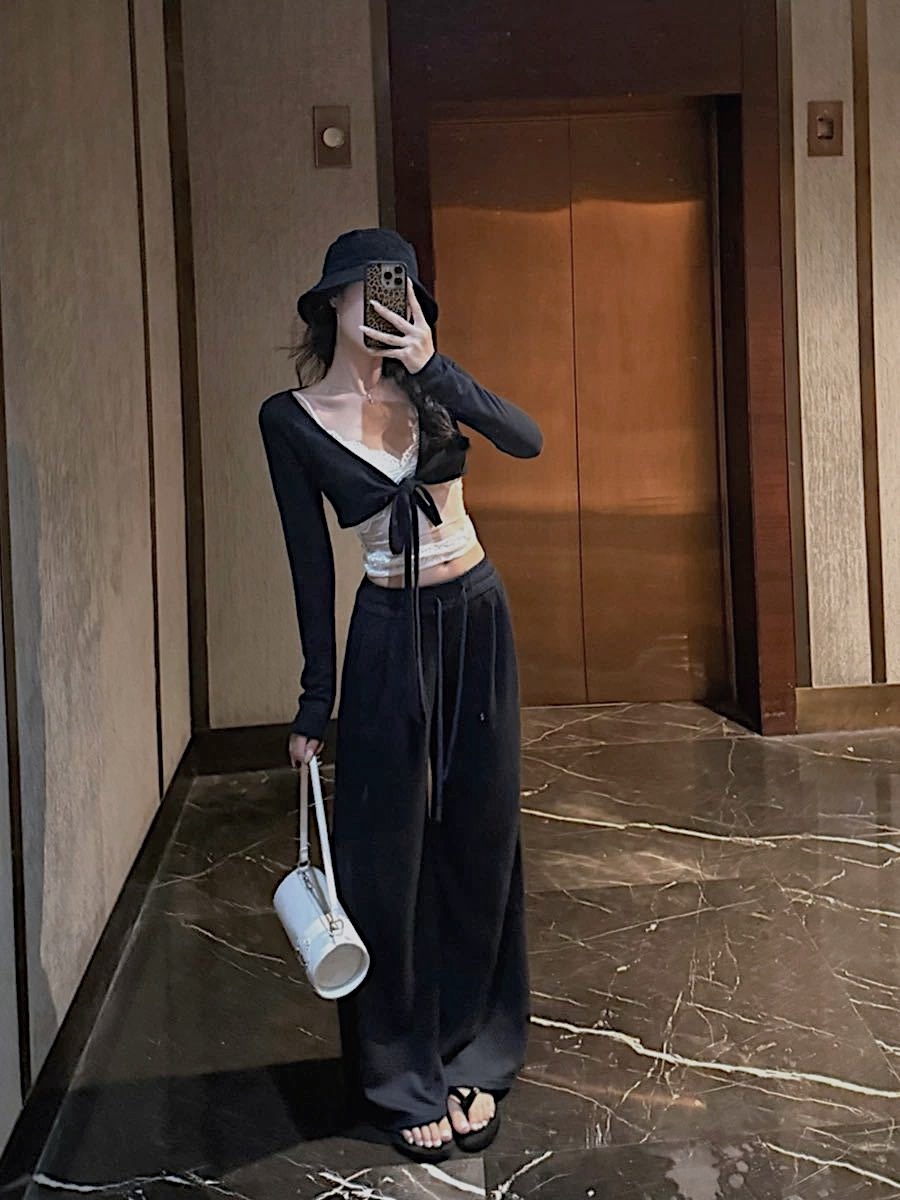 E1EEC782-4265-4D70-A8C8-21CE1AE7A422