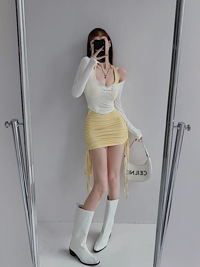 FE5317D4-11A9-44AF-8300-393D253ED3A3