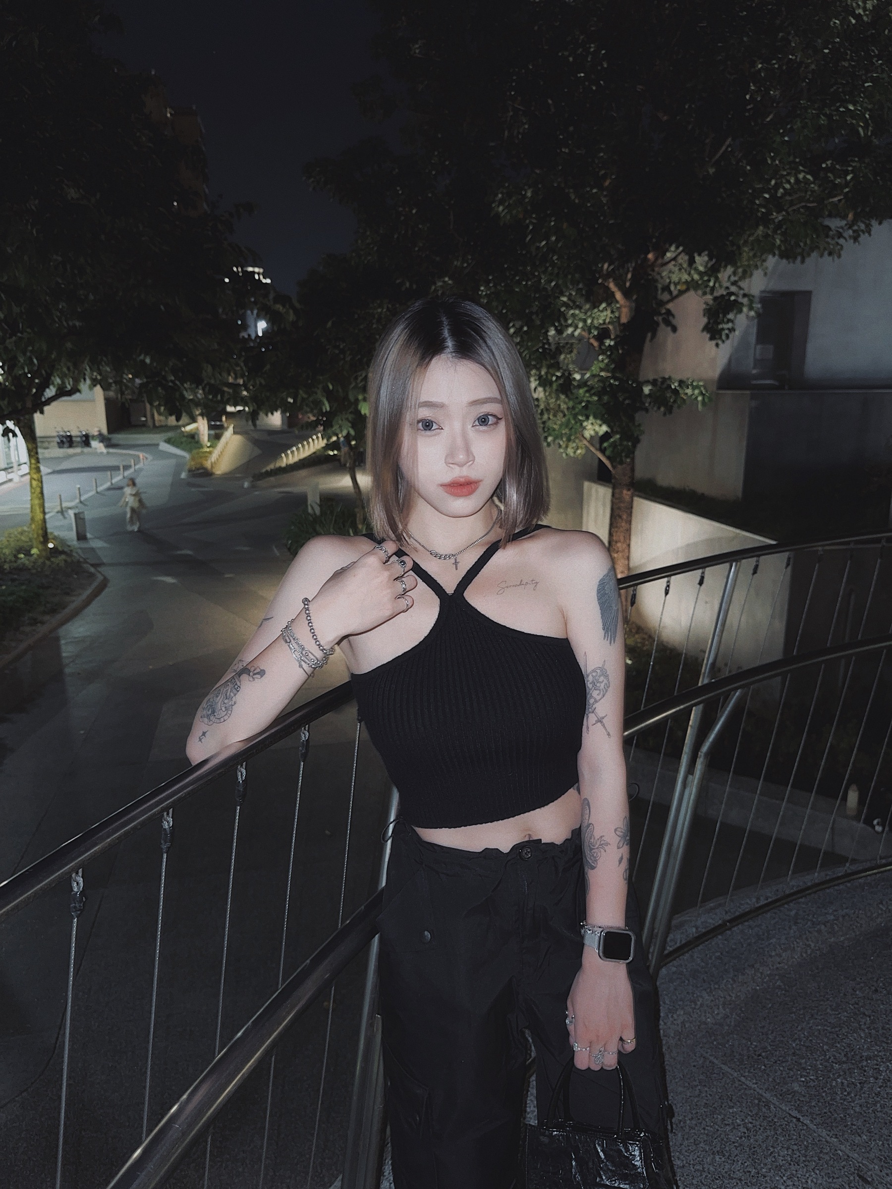 9C42308F-D85D-4988-832B-20571263C706