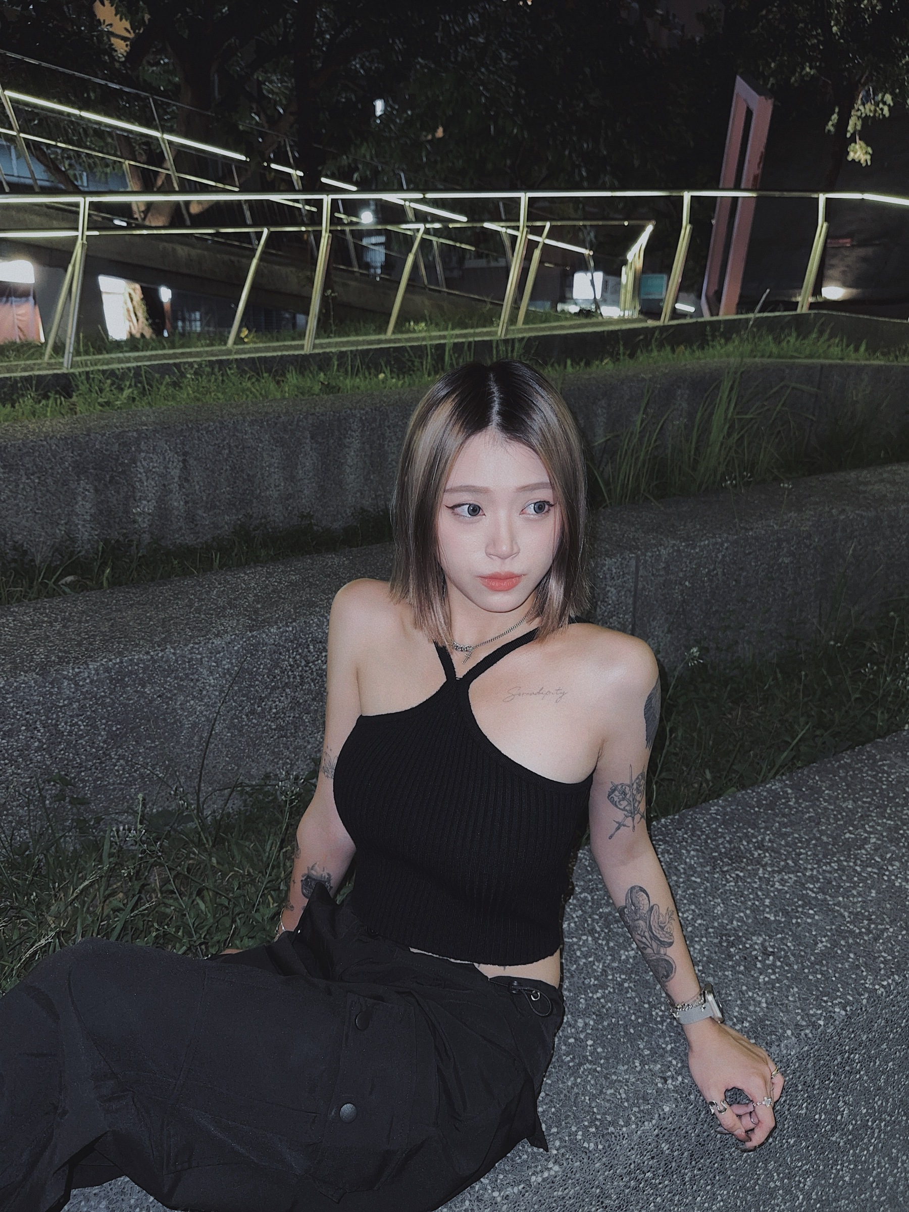 5B52D555-F98E-4BF6-8701-3F597D9FE403