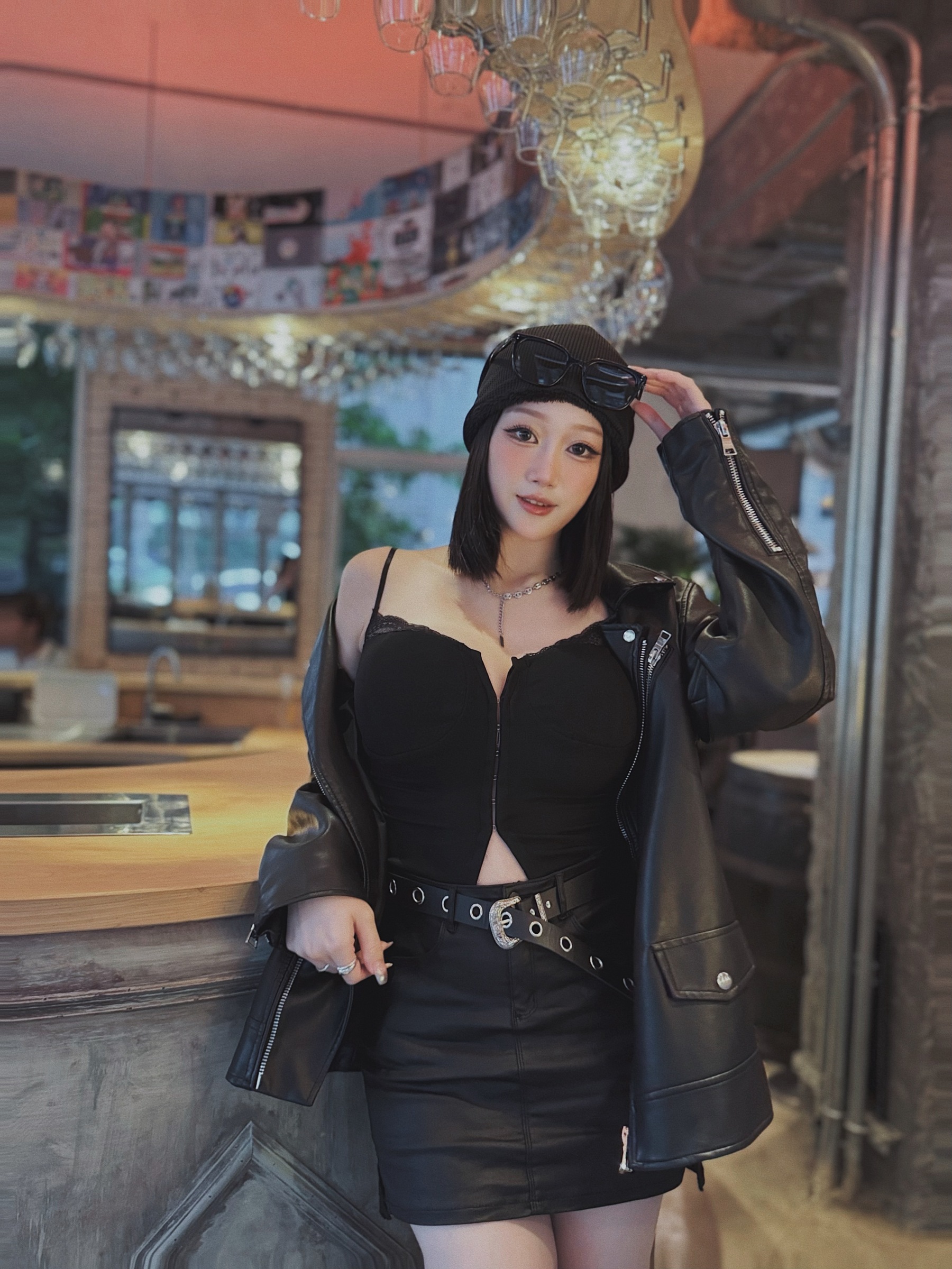 560C4D61-E8D7-464B-9CFA-438EE9E05BB3