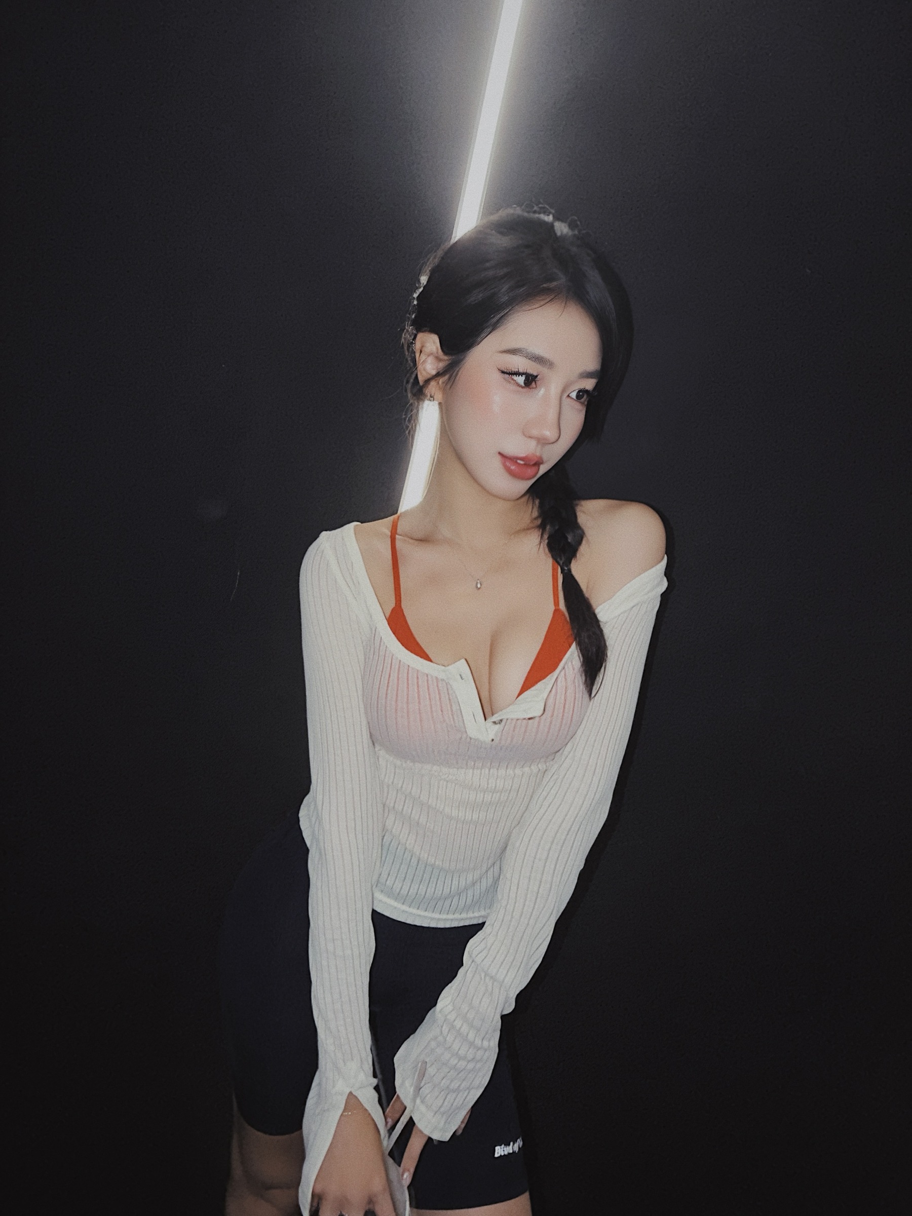 06AB0900-9CEC-480C-8057-0FE184194C5A