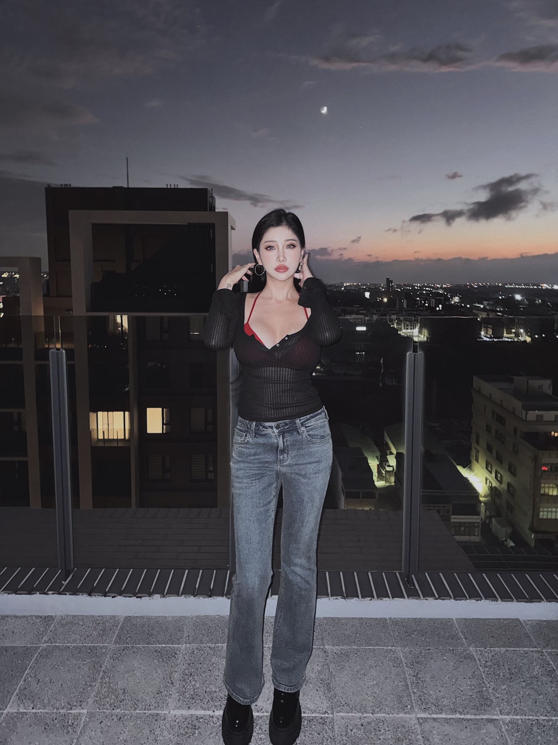 77980D09-161B-4BE0-A0F4-F12E626F4AD4