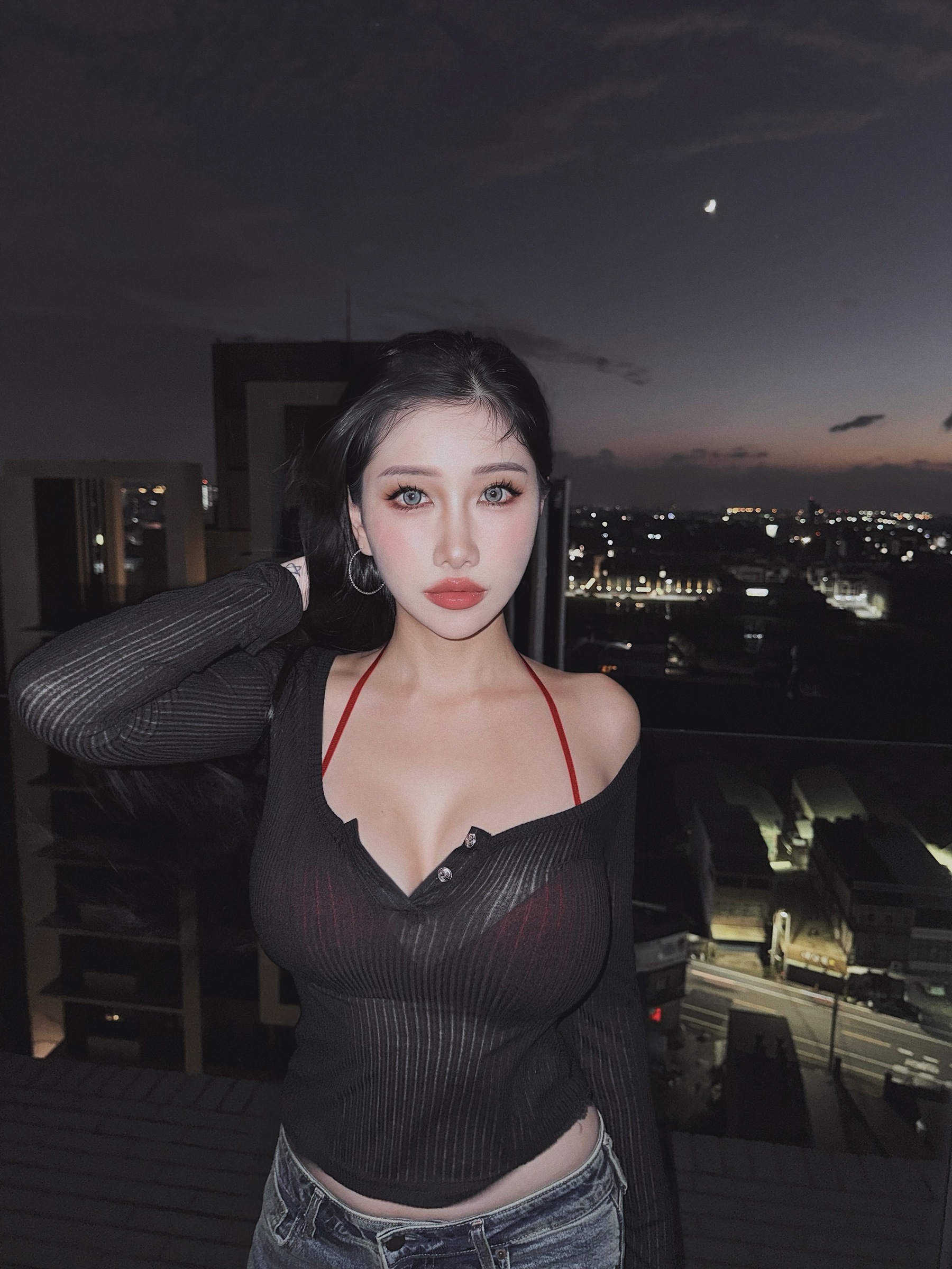 0B932FFE-5142-4006-A368-9E8C78B7FFBF