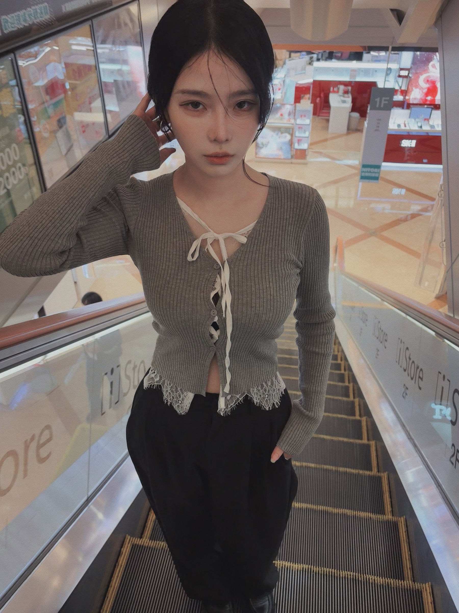 7A63A385-1339-472E-96D2-BCBF8BE175D1