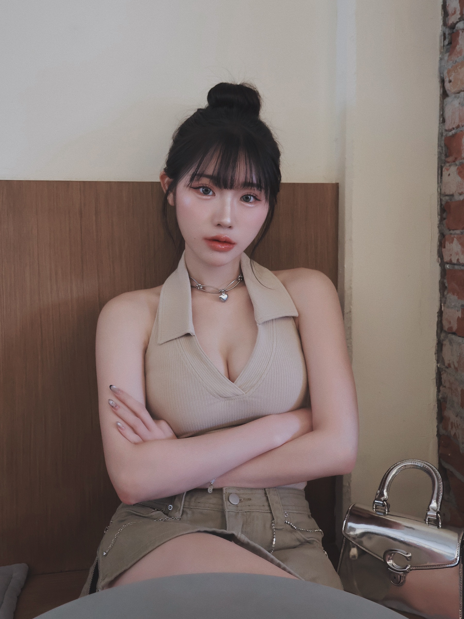 571D94B2-DA0D-479A-9334-A4E8DDE6E3EF