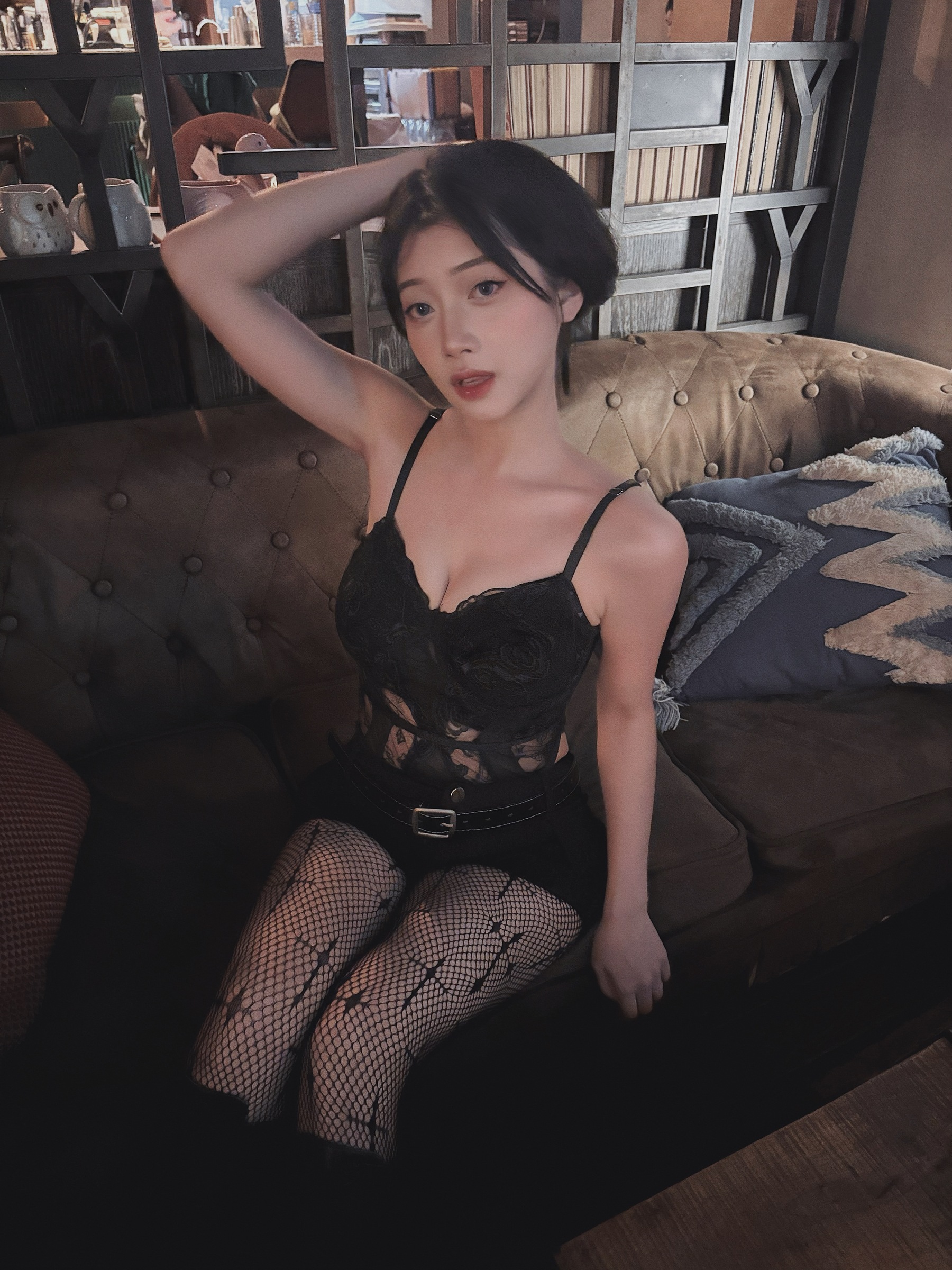 41007E7B-046E-439F-9874-B7FE0E1CC2B0