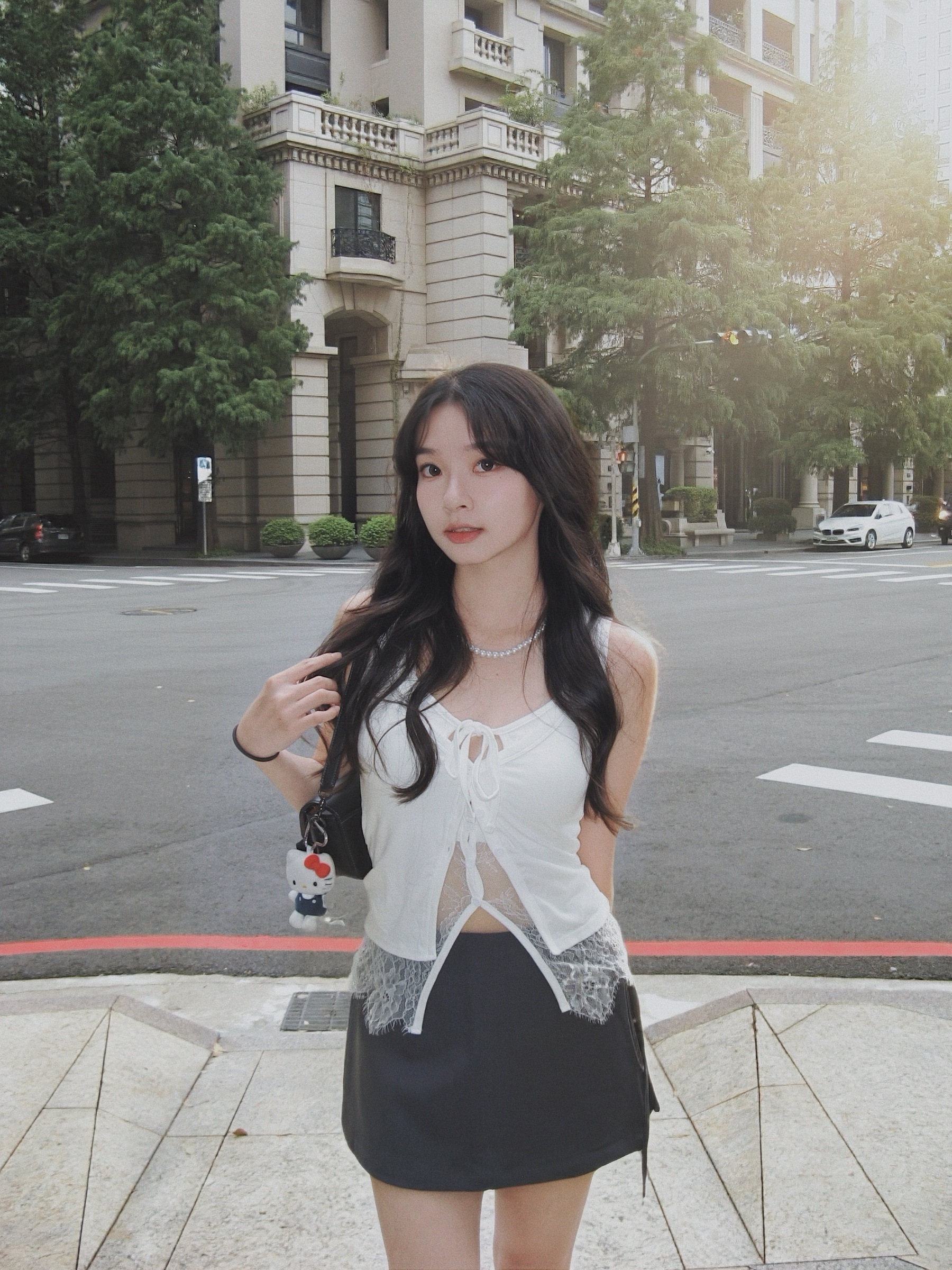 C137B751-8FBC-4475-8BF5-697953114586