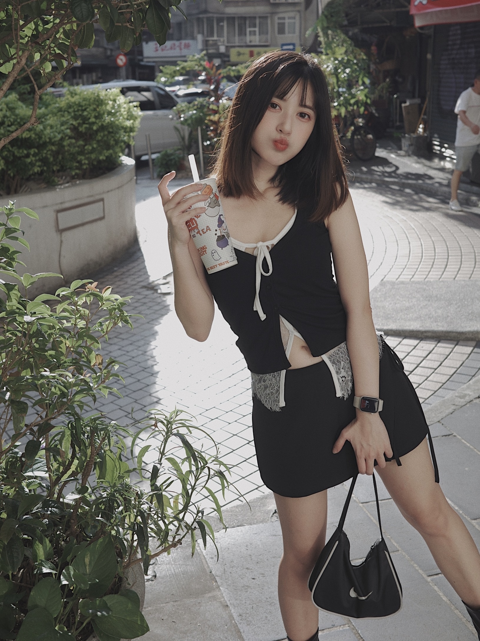 6DBF9AB0-0FA0-4330-9116-4DD595E8A033