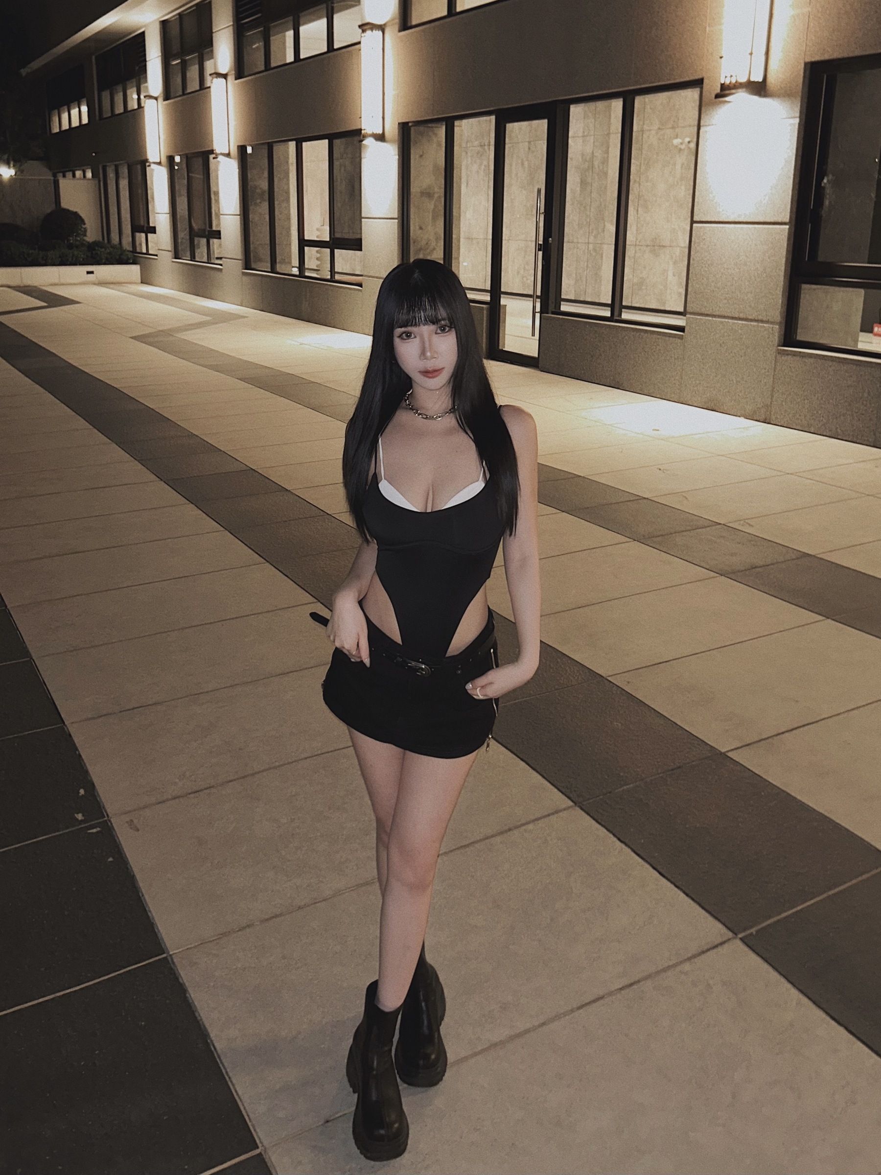 657AFC46-B2CB-4076-8F6C-397CFACBA956