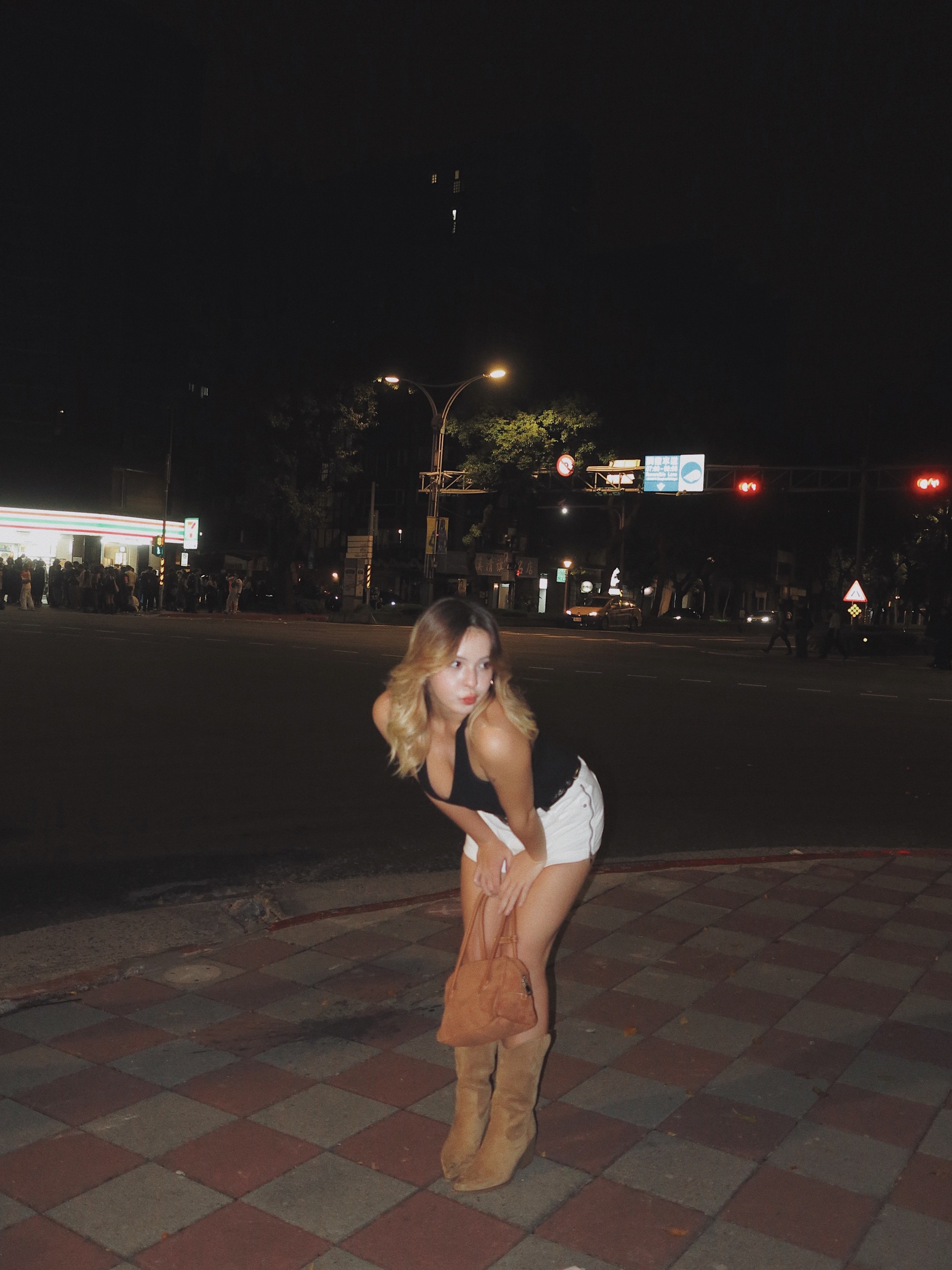 54E76B72-32DC-46D2-A707-F2AA7BAABEDA