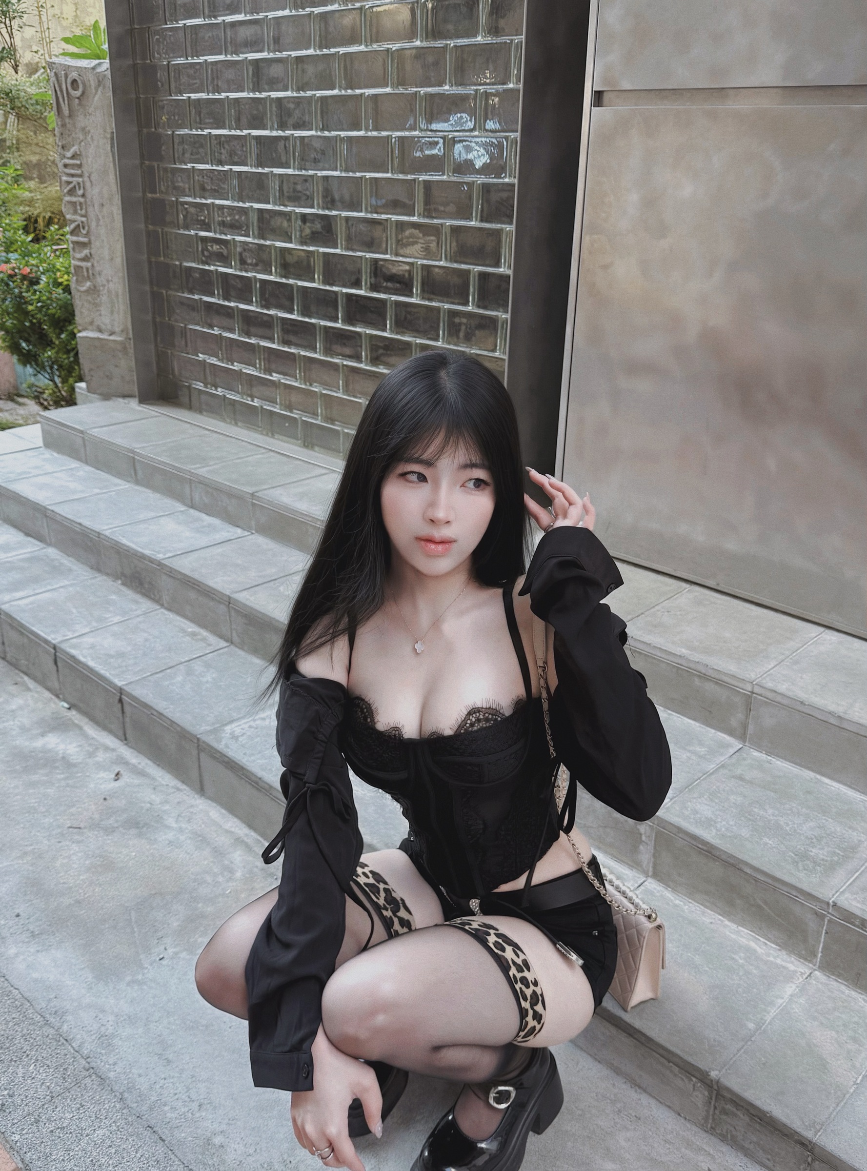 7F2BAC61-15BA-4A4B-9849-6CD94D9006A6