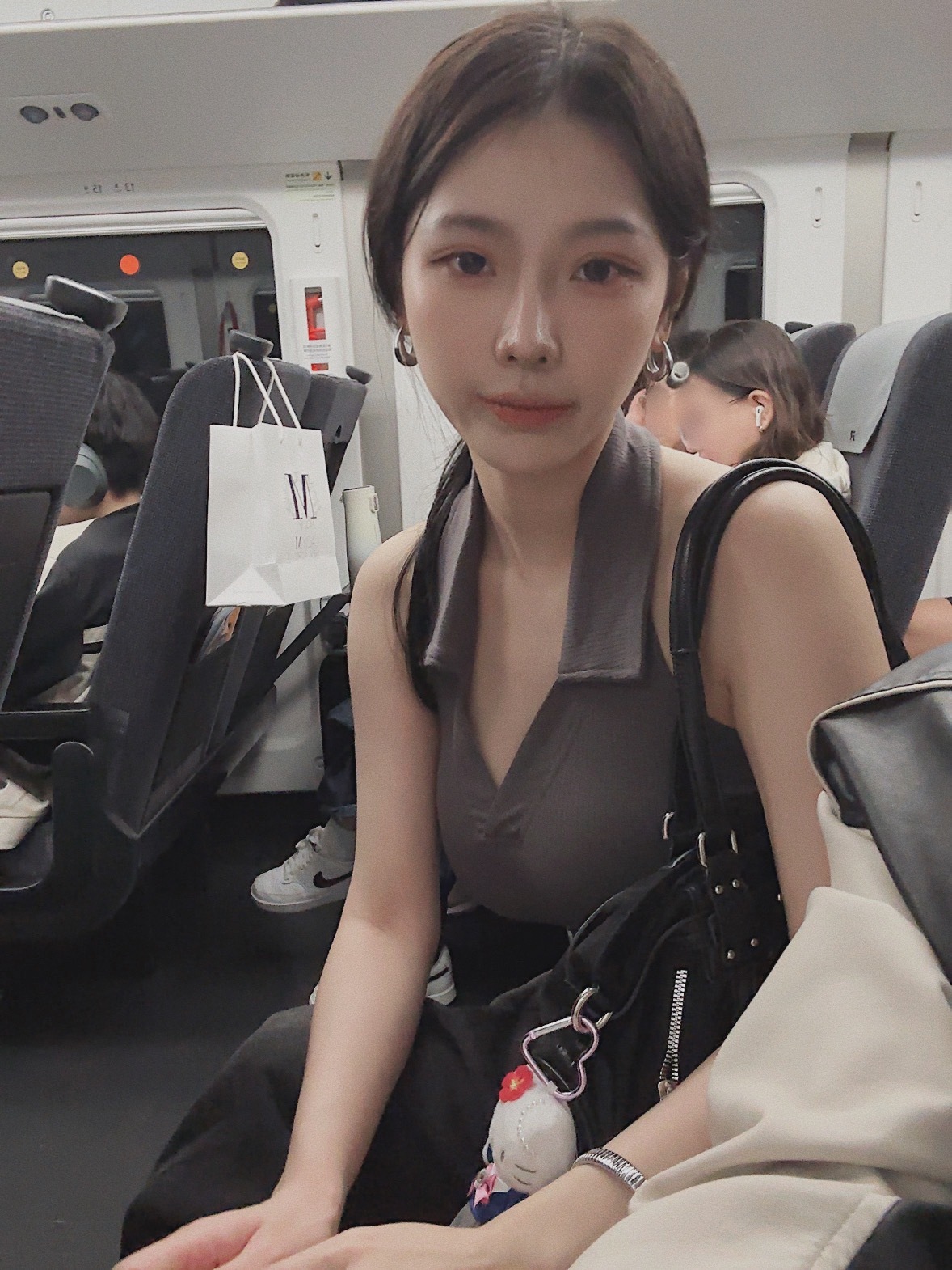 BF8029BE-9984-47E4-A513-C7B7F7C88032