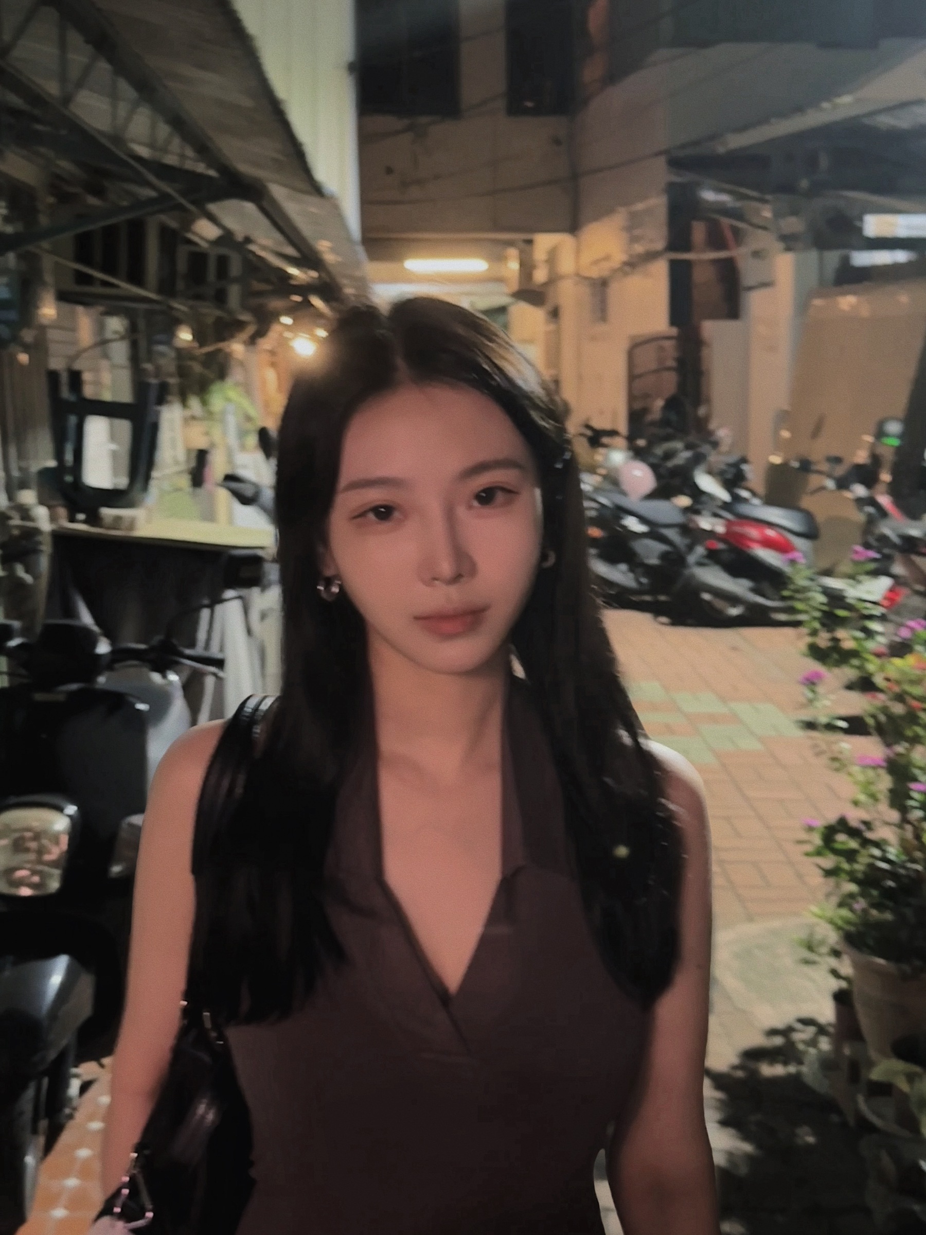 C5AE38E2-547F-4568-A16D-56ECE2BB8954