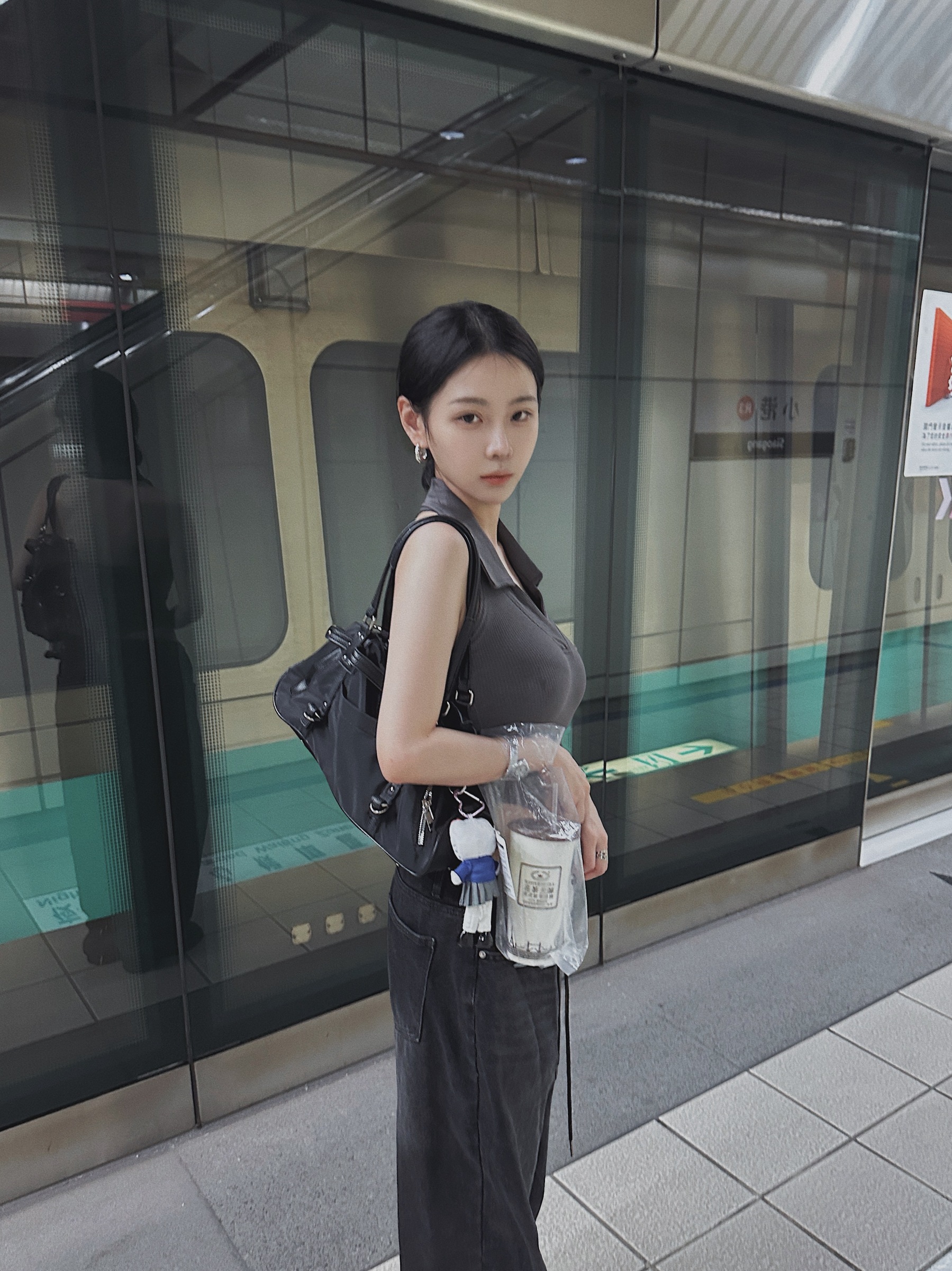 1749A66D-58C8-49F8-8C5A-DEBA7A88D229