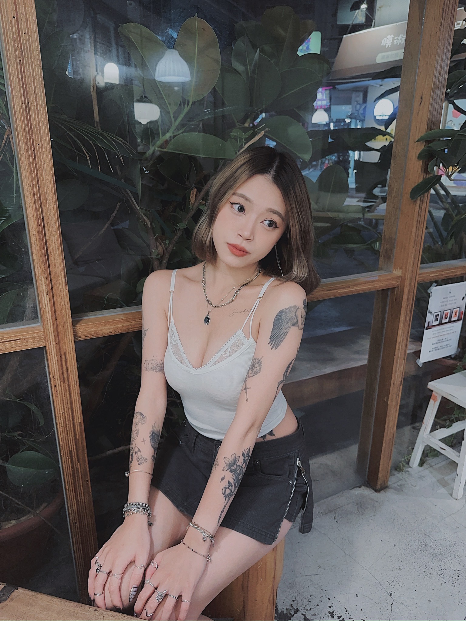 3B16D0A3-75CC-45AC-97CA-7C65D894FFFB