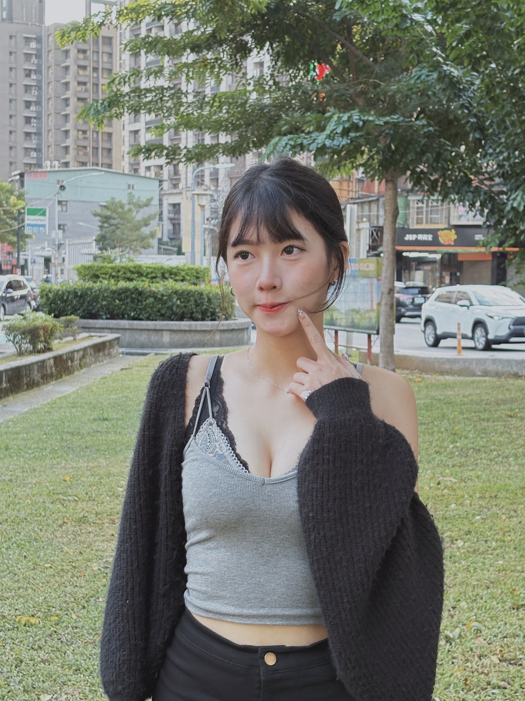 D758F74F-8F65-4422-BD29-B8CE04E9B5BA