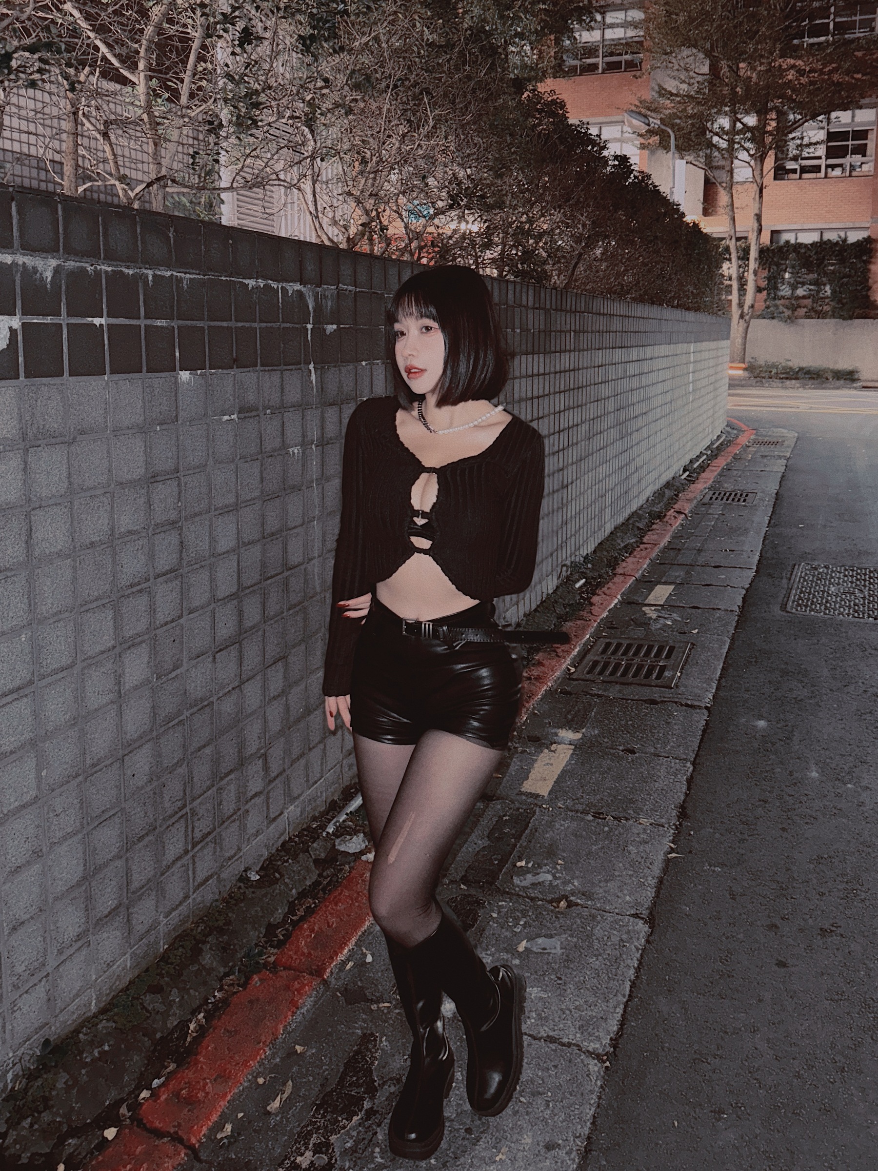 71FF71D5-8000-4A8E-A633-B60F4CB0AA03