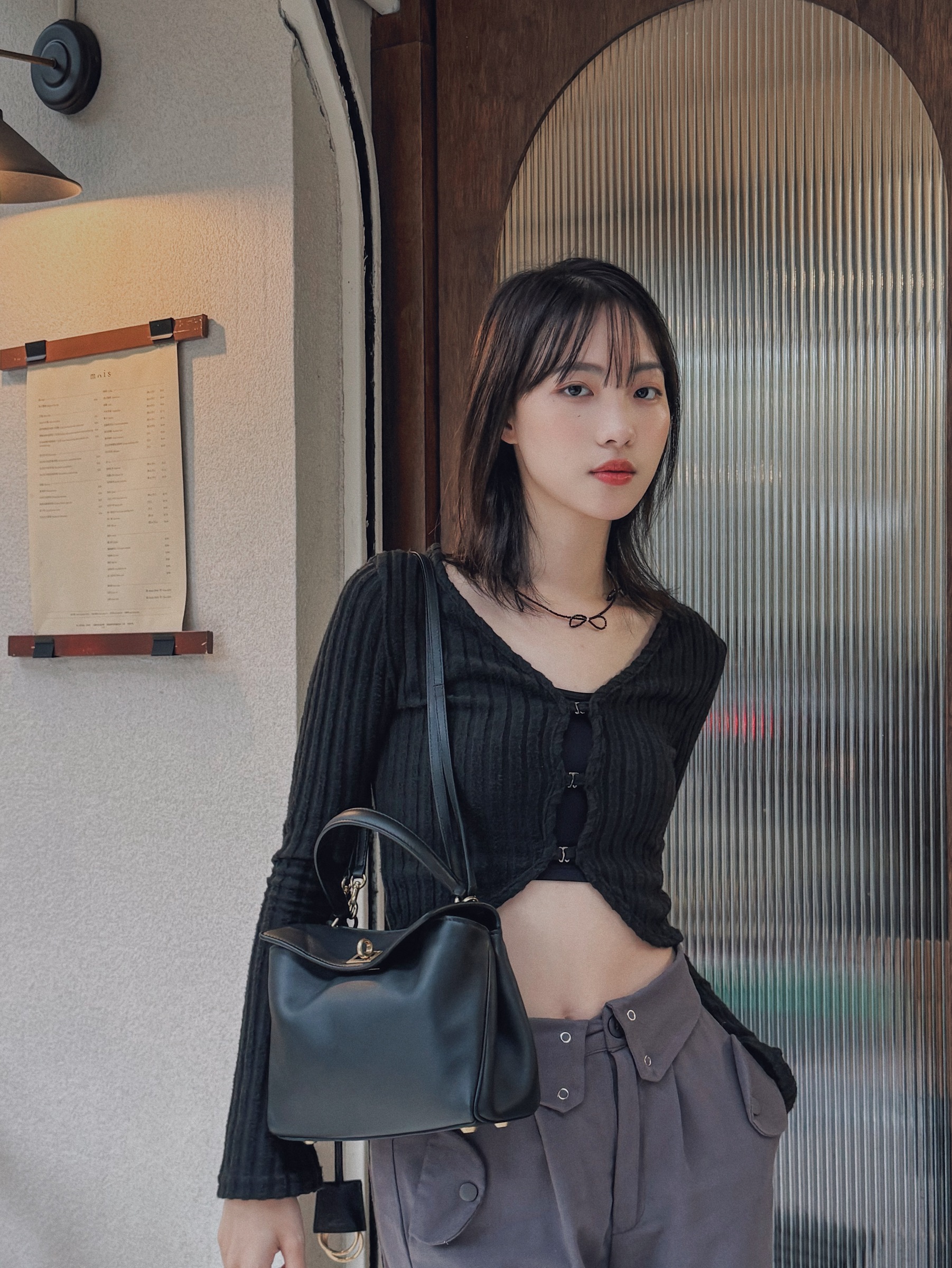 CFCFDF33-87B5-46AA-A5A8-6BACC6BB07D0