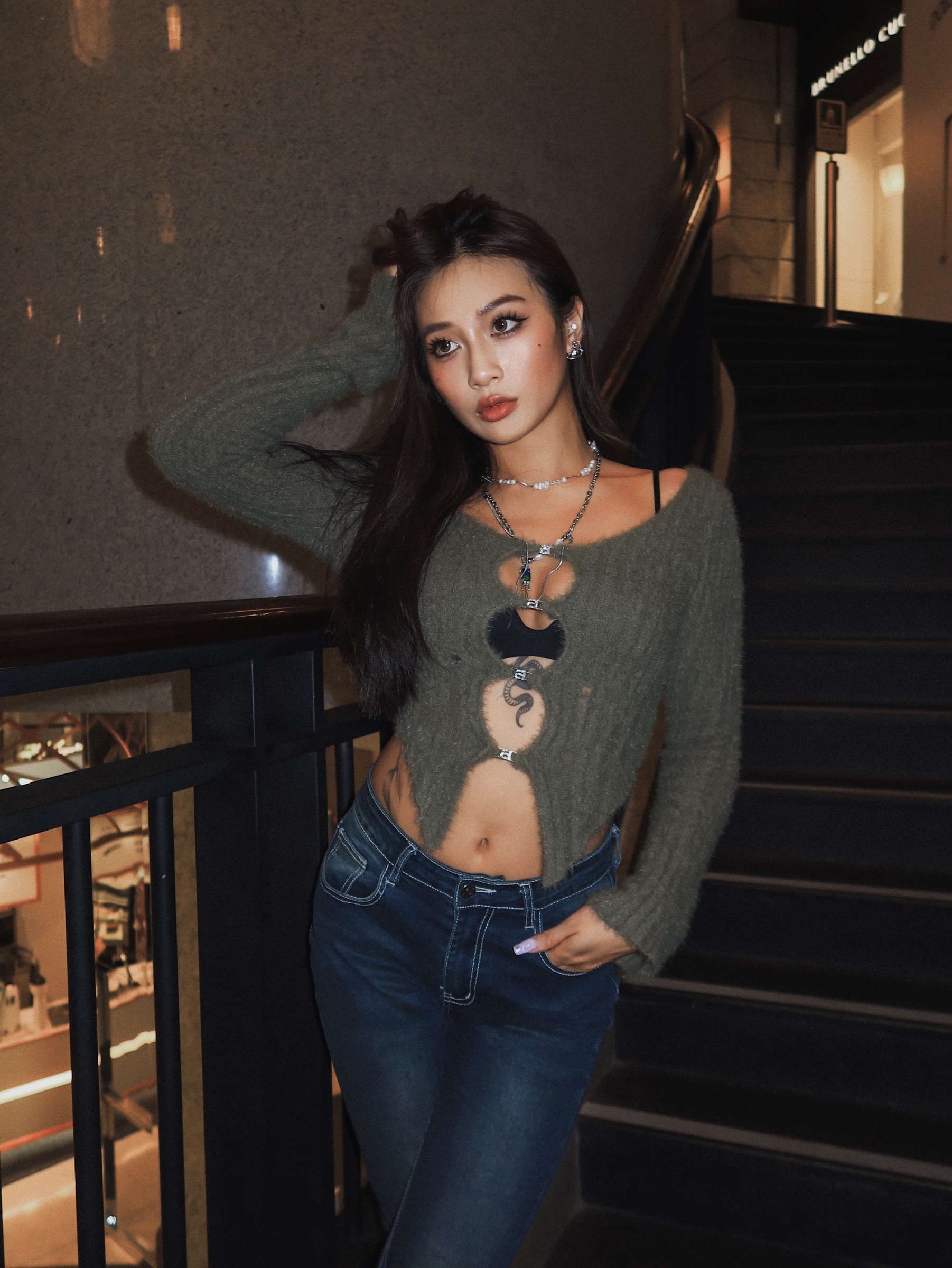 6B5F44A8-619F-46F0-8872-C2CF9916F68D