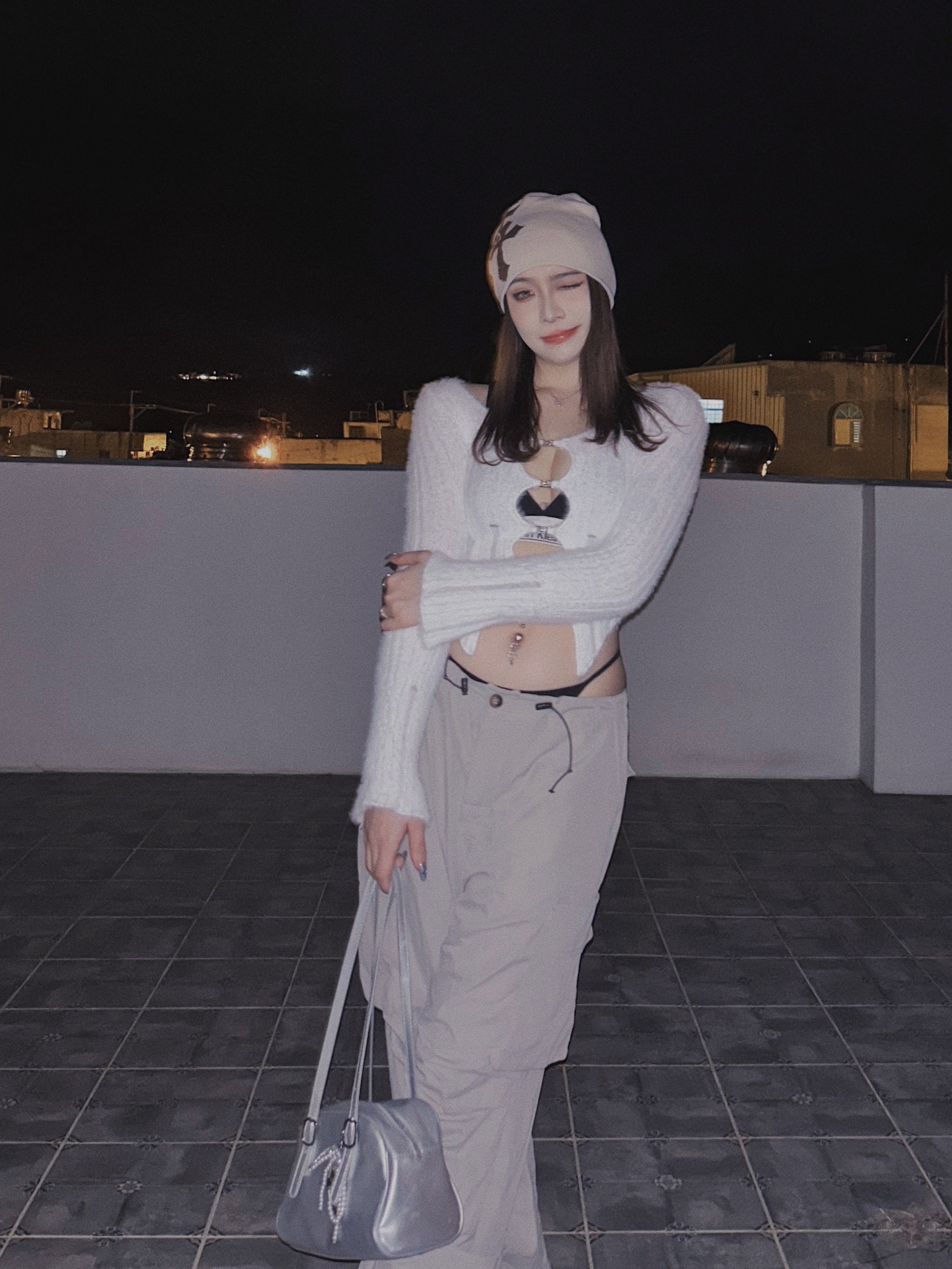 AD8C6F36-2B10-4CED-8D22-965A19360714