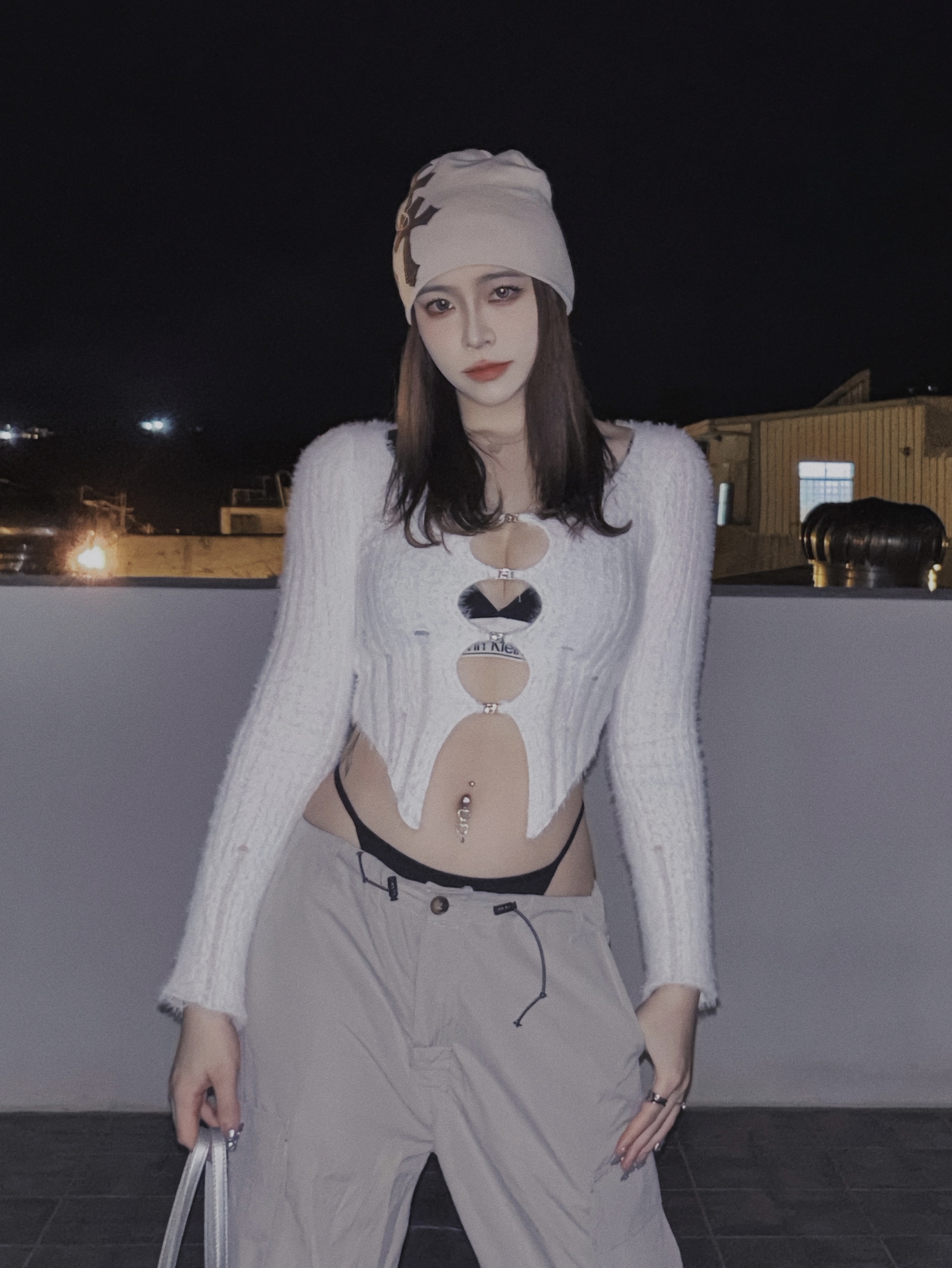 5A69622B-51A5-4E9C-81B0-1FCA5D6E1A6E