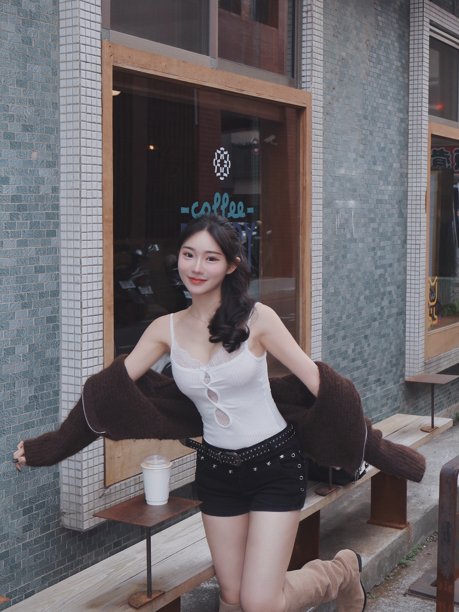 992C8292-90BA-45BC-AF9D-3F089201DC57