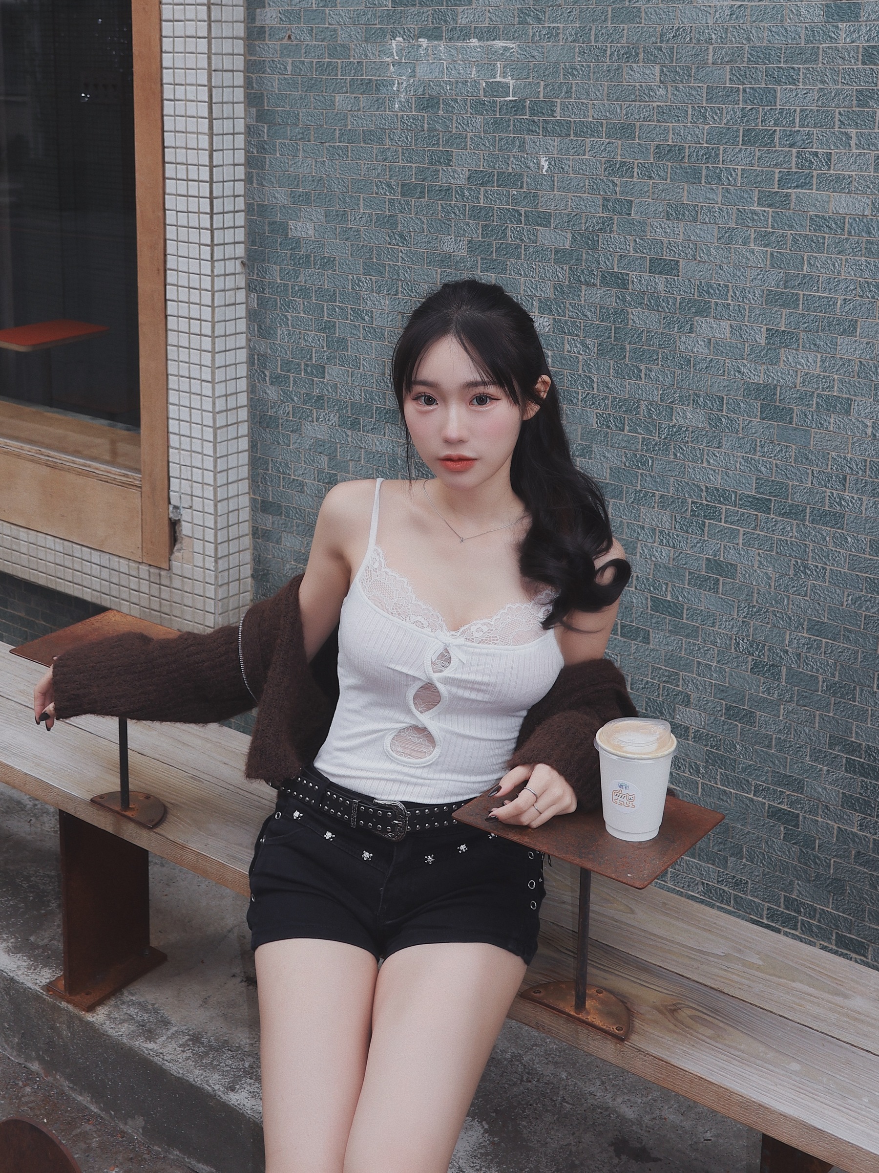 BD06BEA1-7165-4489-A364-59792A2409F7