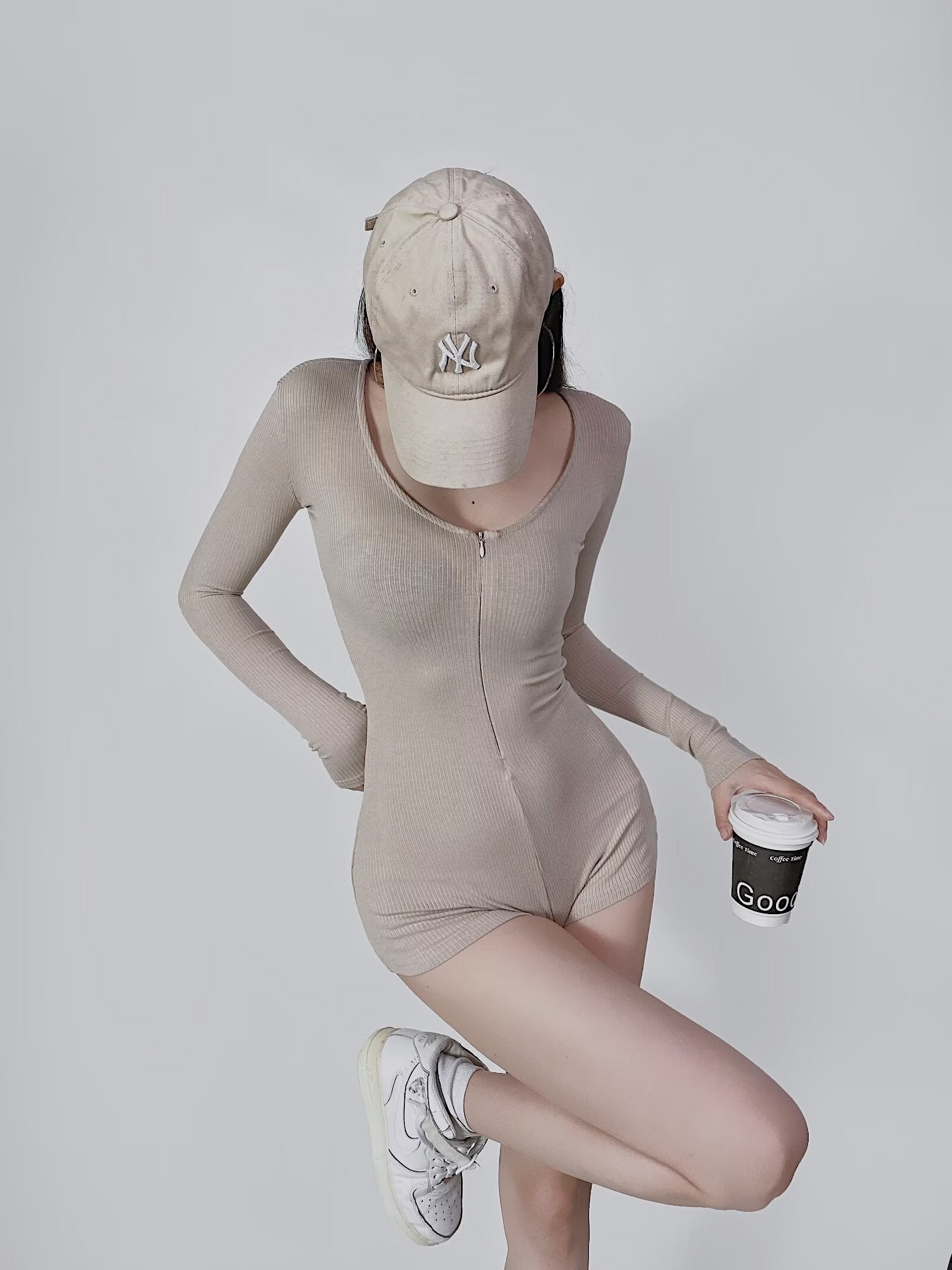 68259DFC-47B2-46B2-BBAD-9B585EB73C79