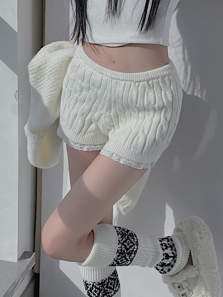 E418A410-395E-4A62-B81A-DF47389F9F3A