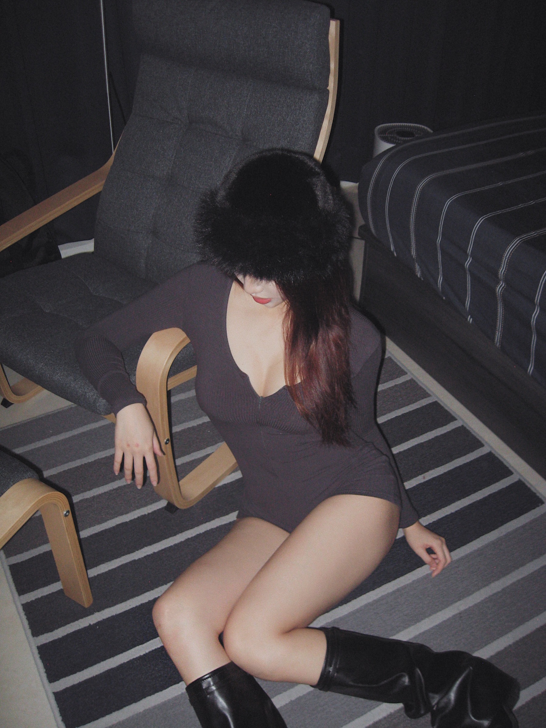 3CFA6A8A-D9B3-489A-BB3C-32344D7FC961