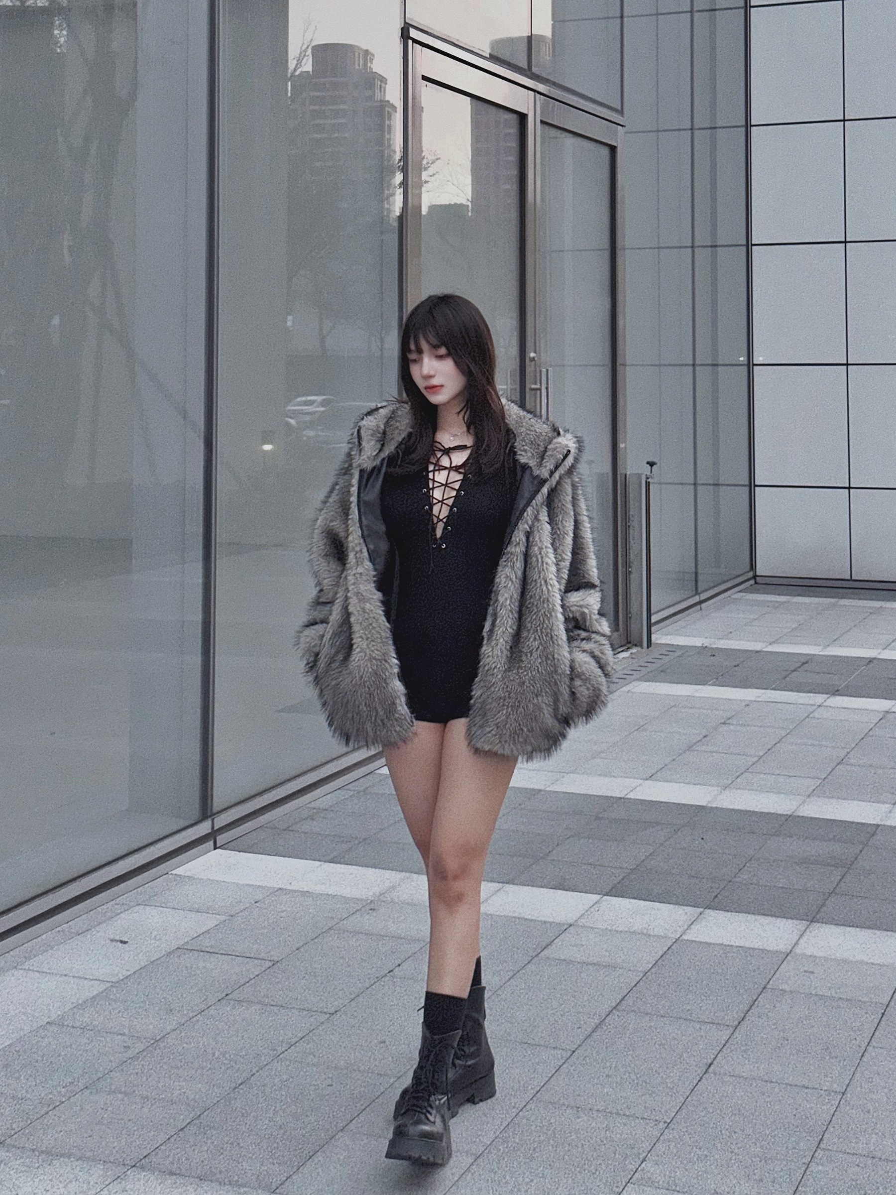 B66BBB89-48D4-46DA-A4F8-99FF35A2BC47