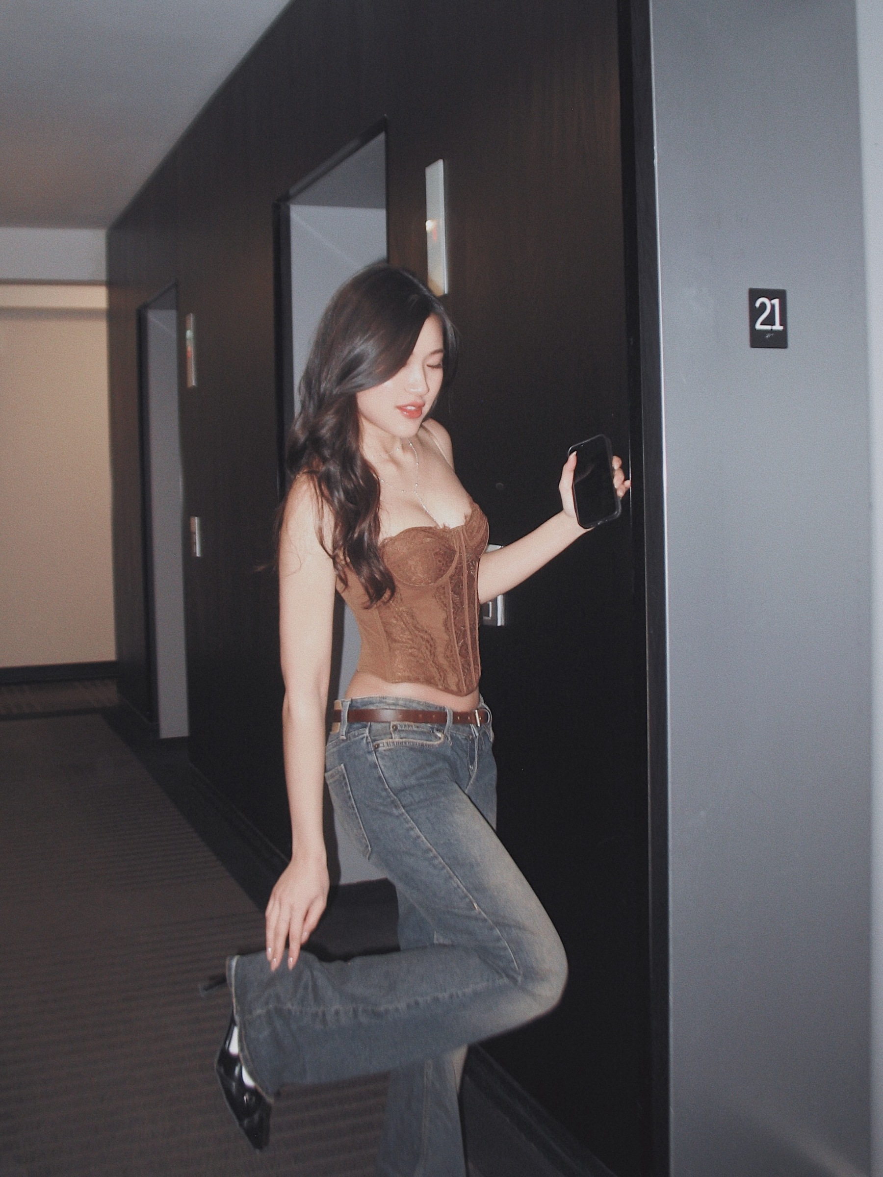 D40411C1-5C54-4AA4-AC5B-B8A493700382