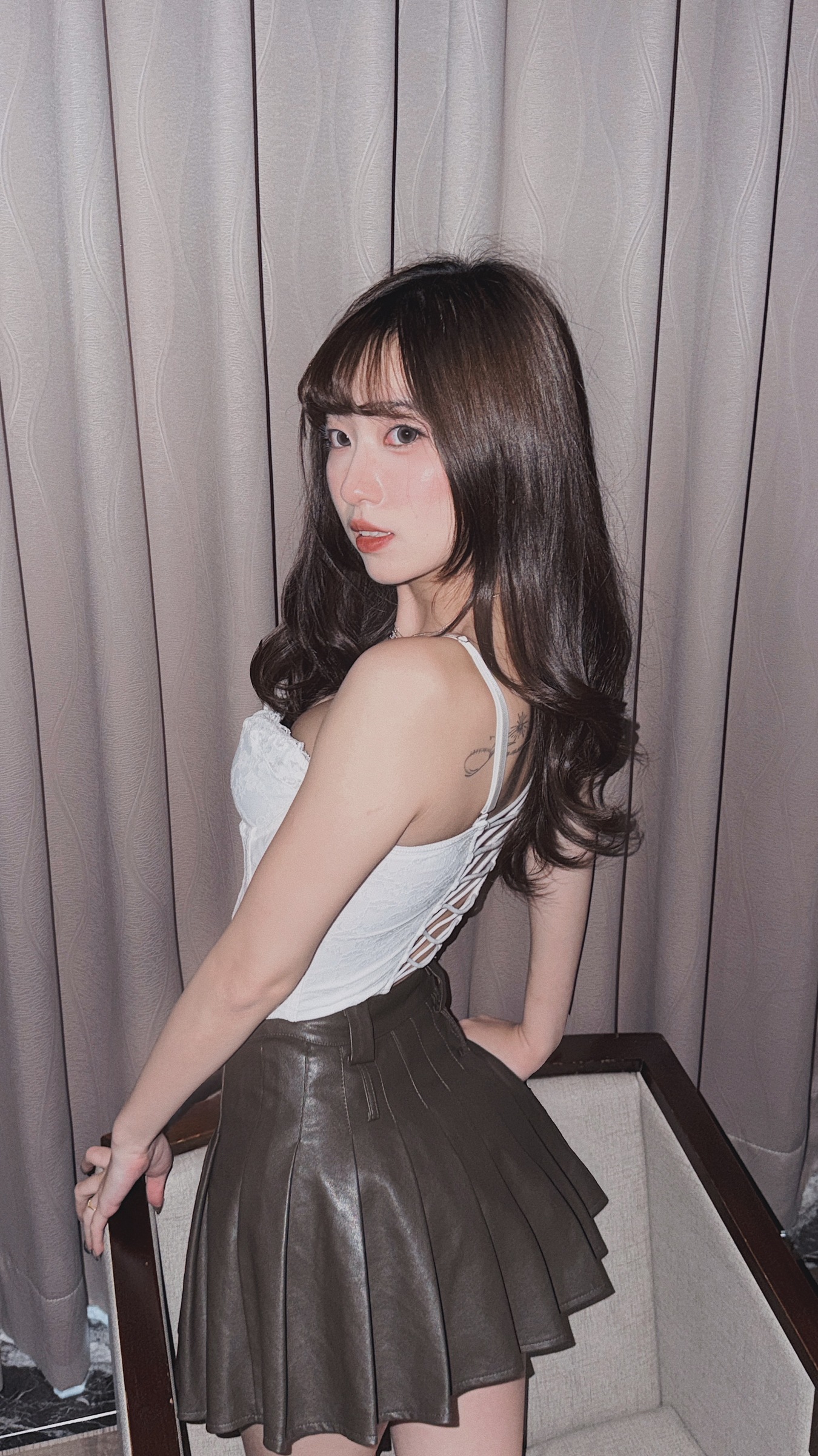 E7AA77CC-44FB-4950-BDA7-8D15A46D7278