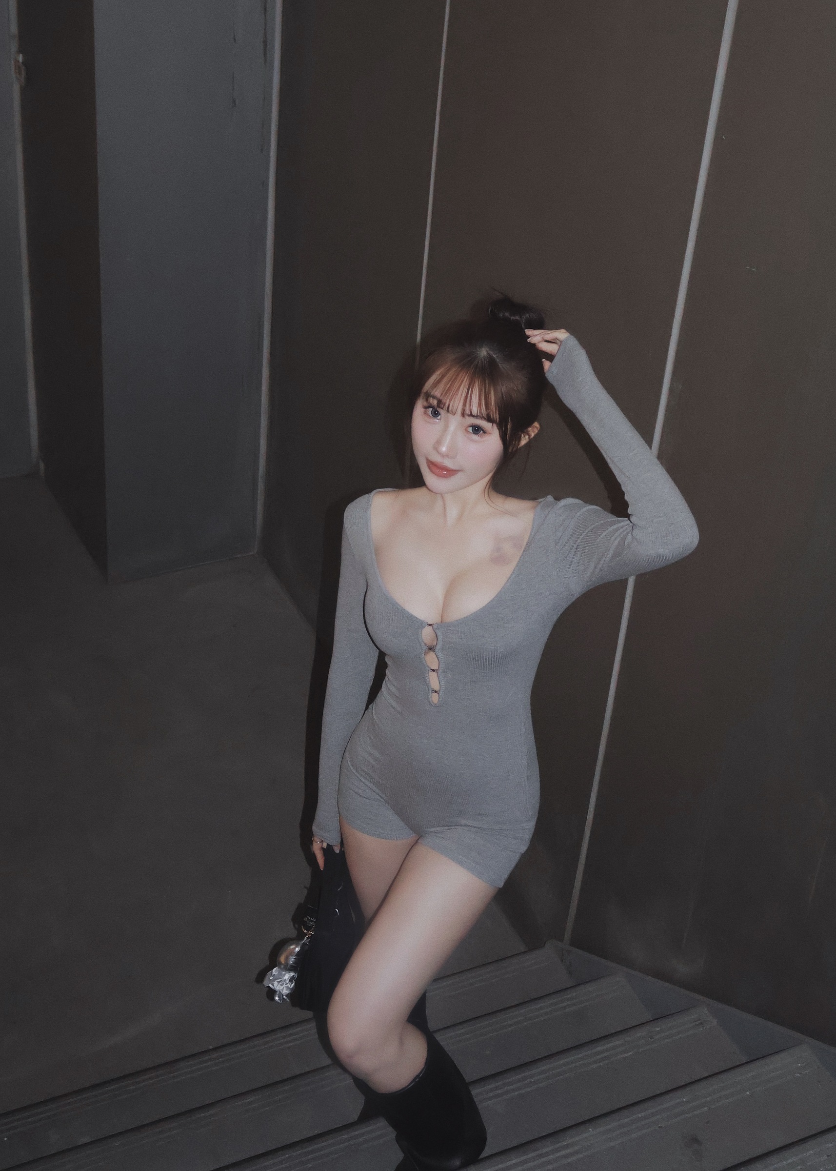 86085EBD-C040-41A9-810C-8EB199C293A7