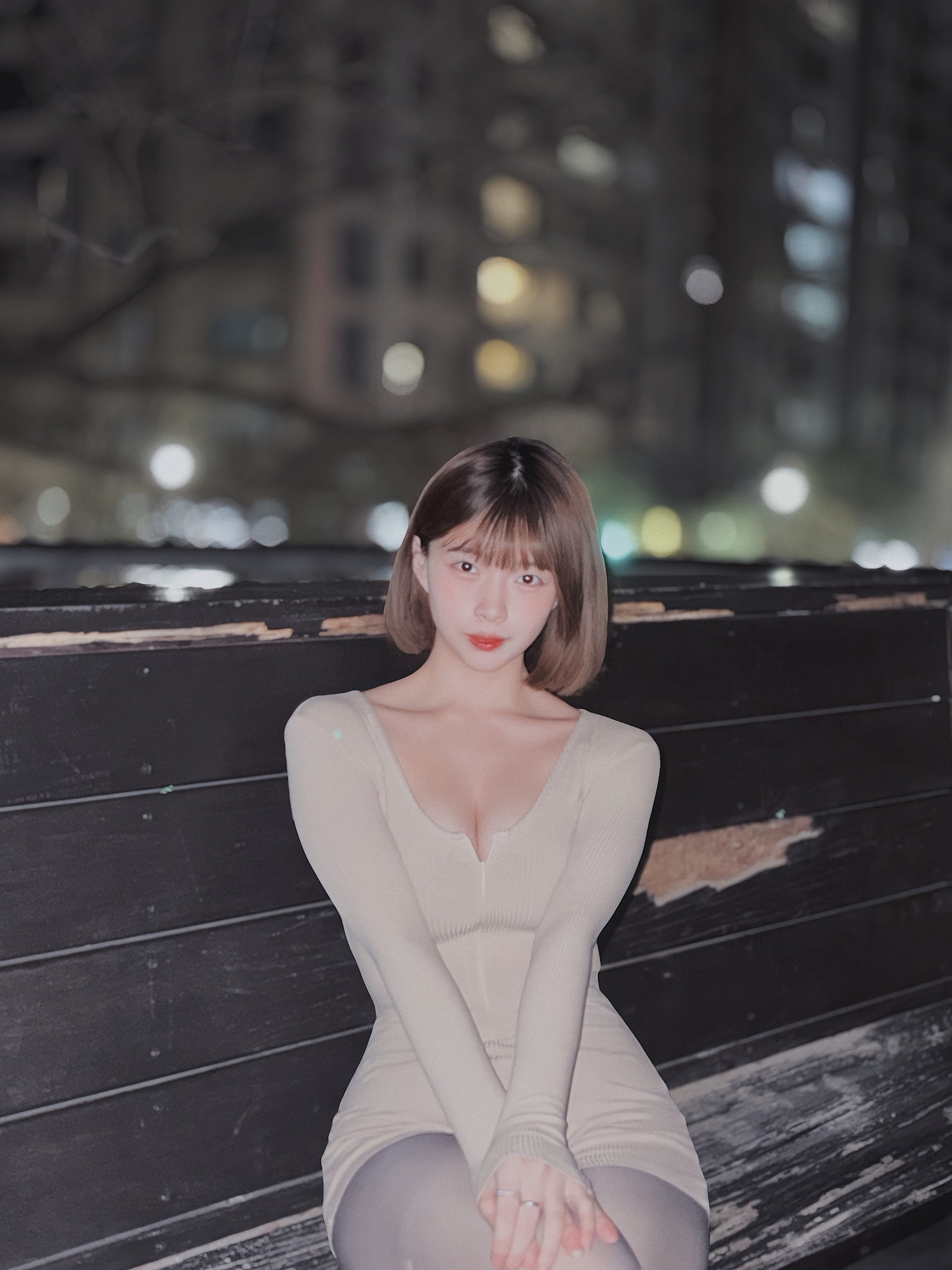 06C408E1-4ADC-4854-AEFC-213C33BB0081