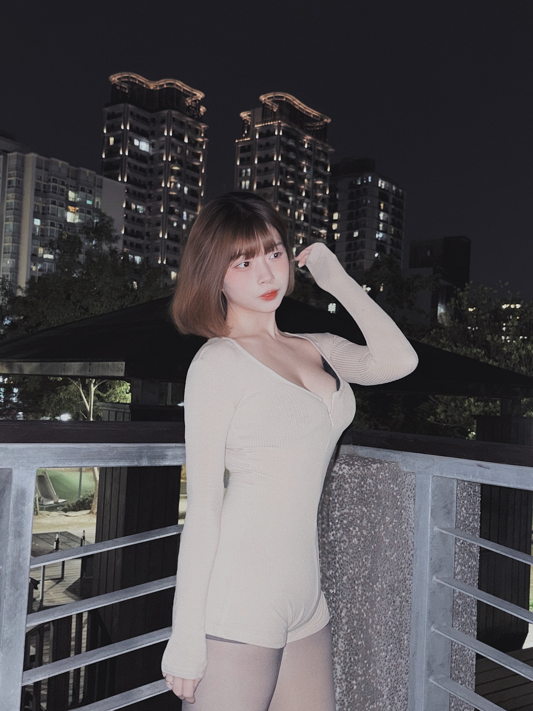 74E43A7D-8EAE-4277-98F5-2E32F31B21AC