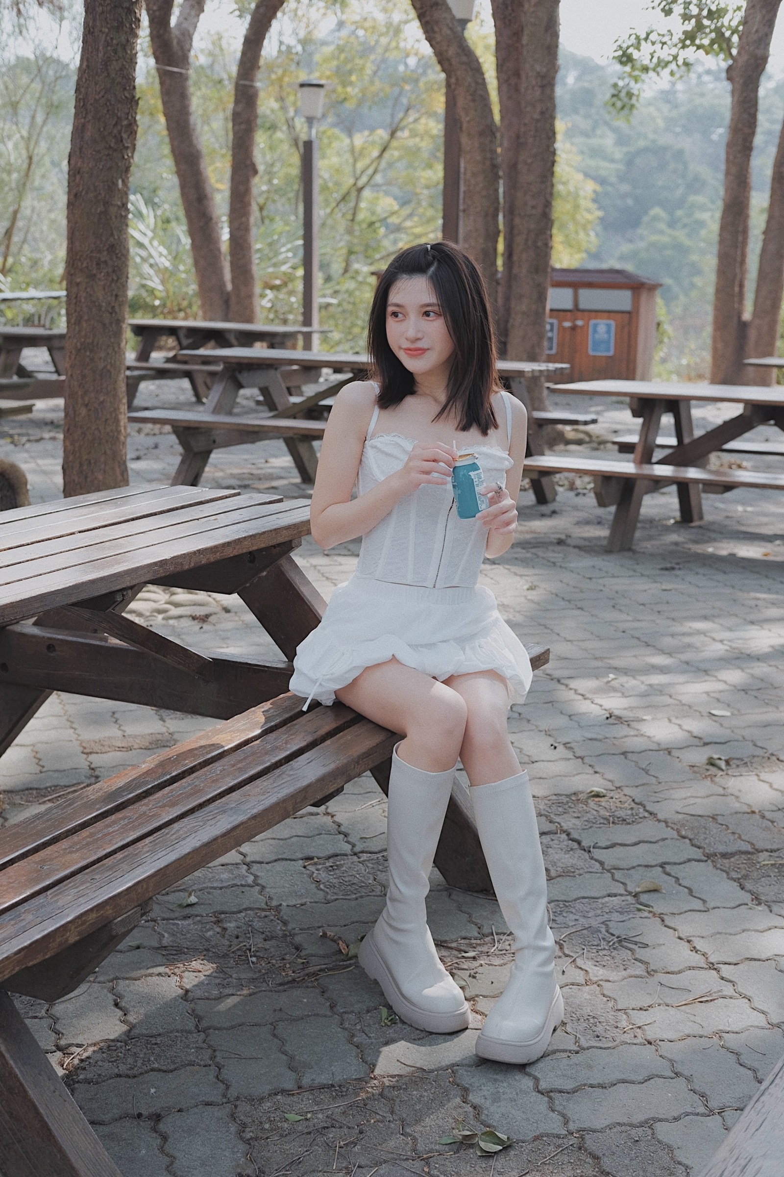 A799703F-8331-4BA2-B4D9-2152B3C98F25