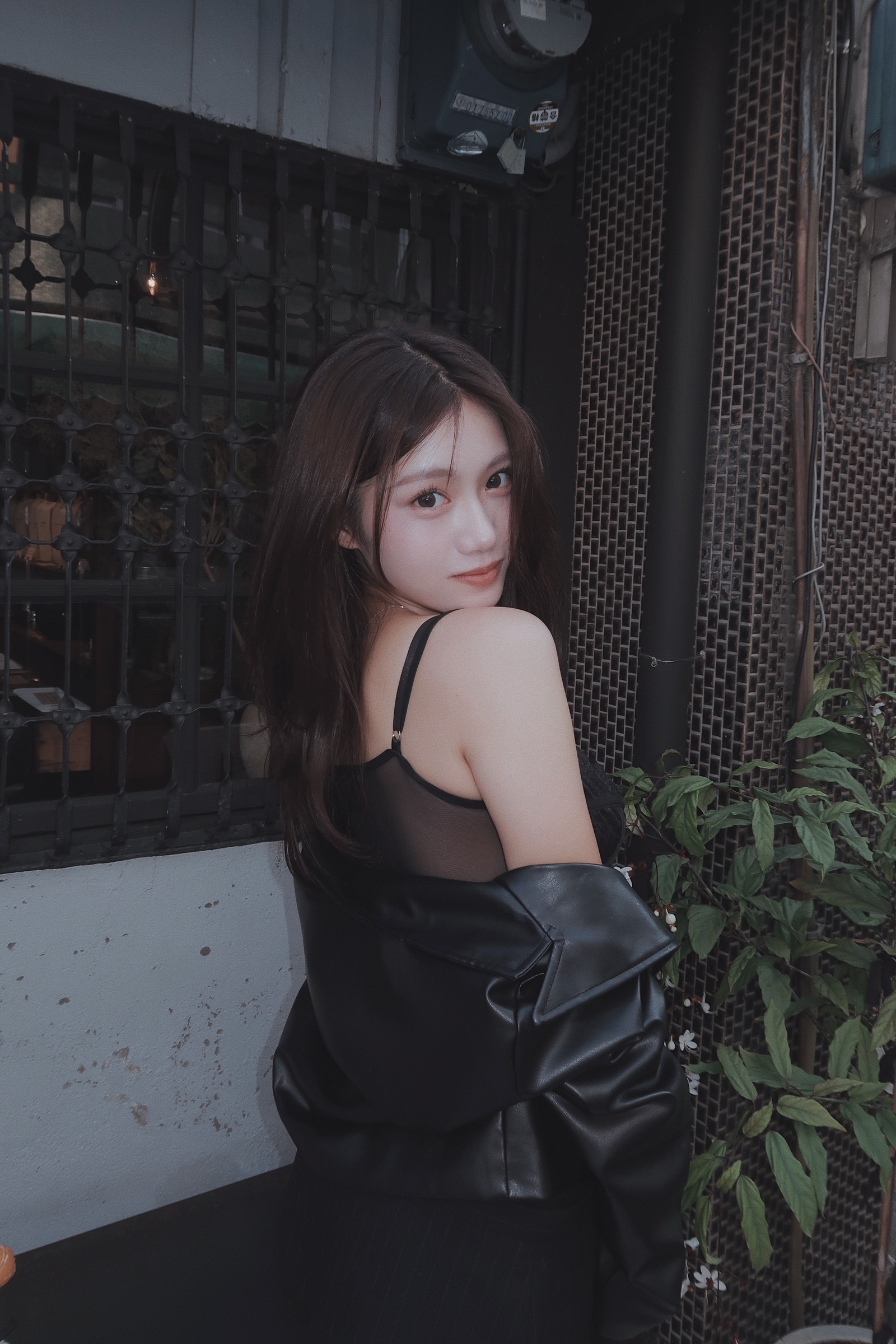 8D1C970C-A479-415A-87EE-45A6BE788D1C