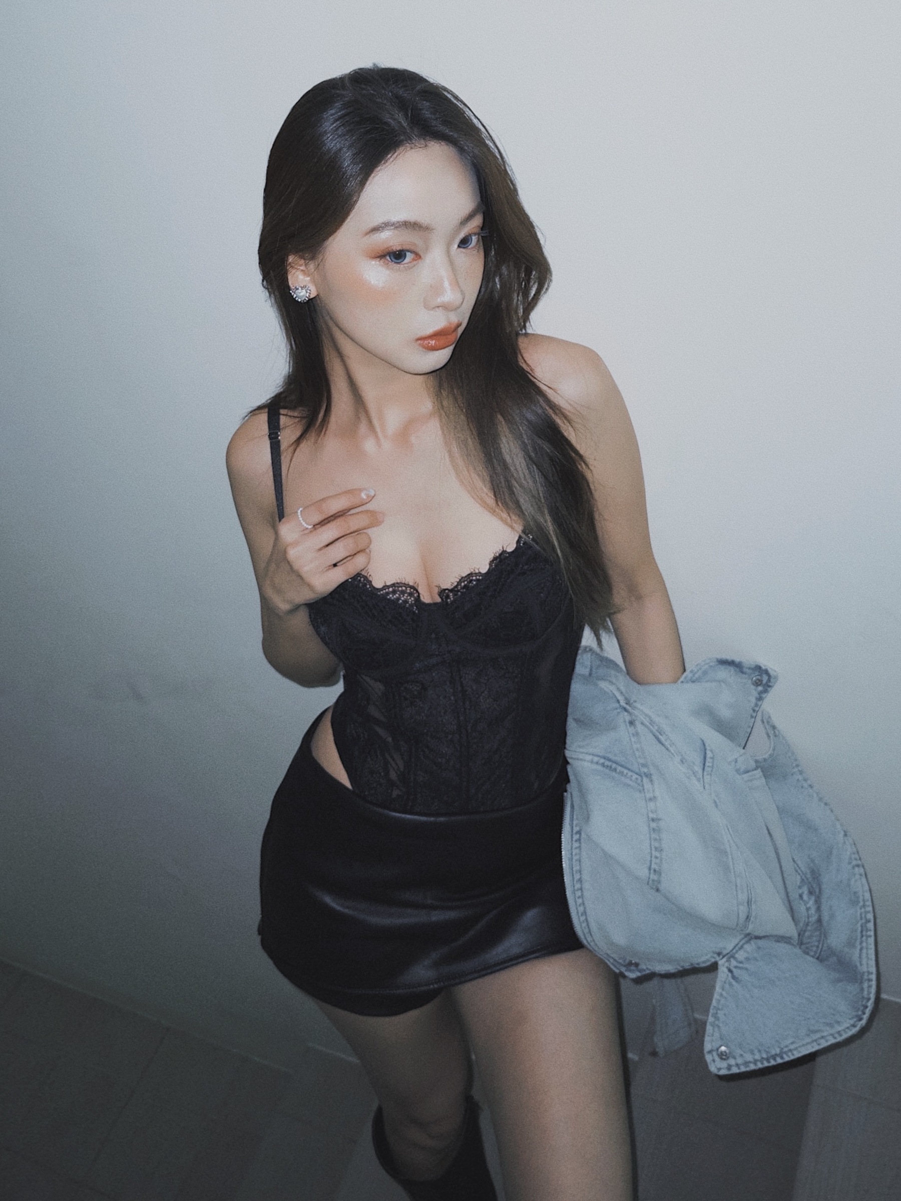 4CC2795D-7D6F-4A32-8F21-B3695785BAA6