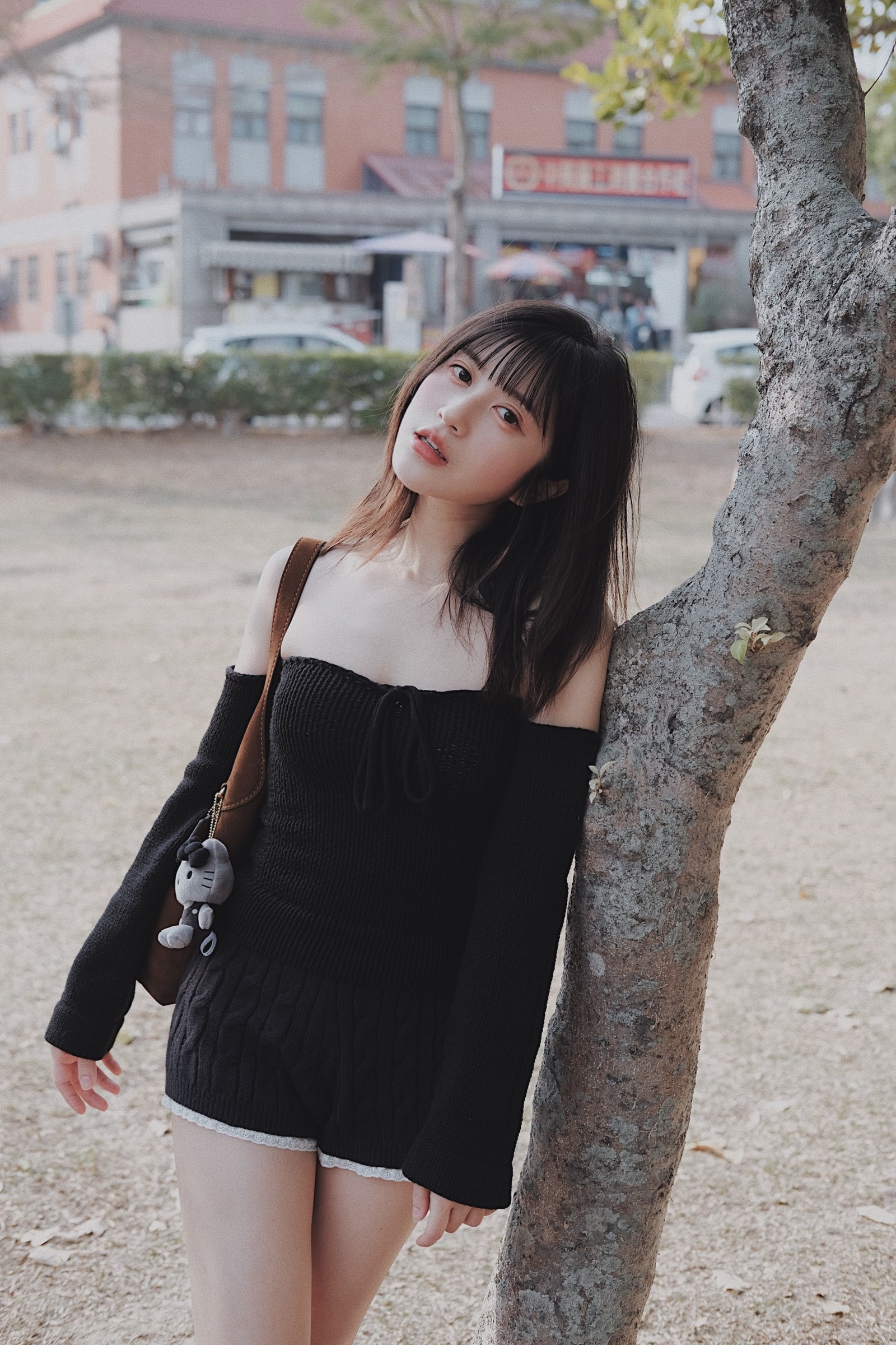 D7ADEC16-A0A2-403D-BAB2-D472FC98FC81