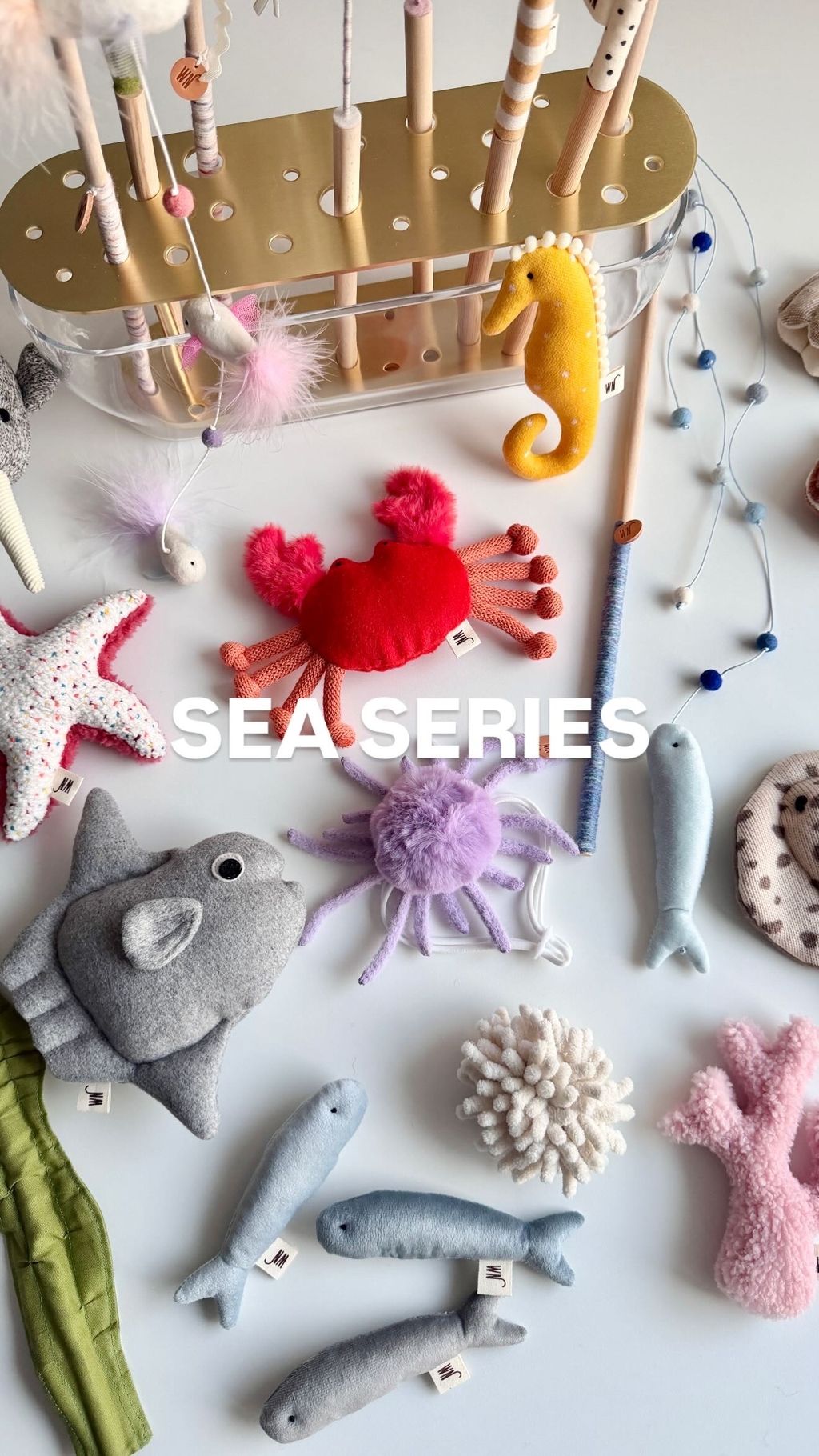 8DEAD79F-6128-4FFF-AEF2-66D1BC2E6651