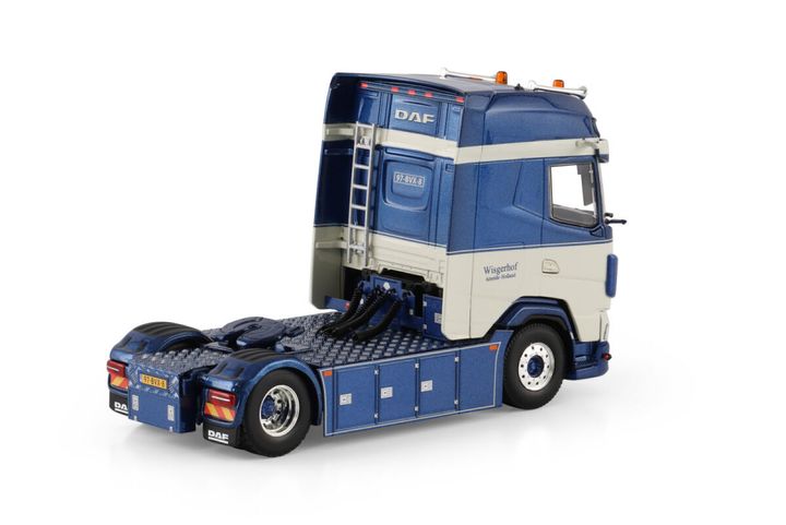 wisgerhof-daf-xg-4x2 (1)
