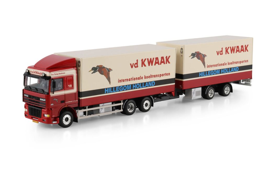 van-der-kwaak-daf-95xf-space-cab-6x2-ta