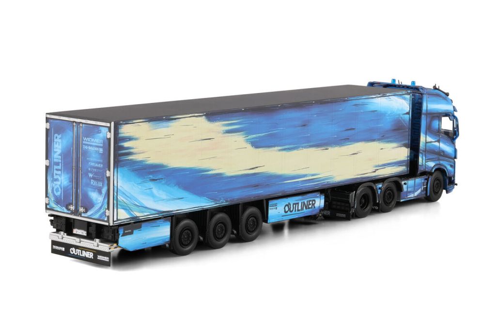 thomann-outliner-volvo-fh5-globetrott (1)