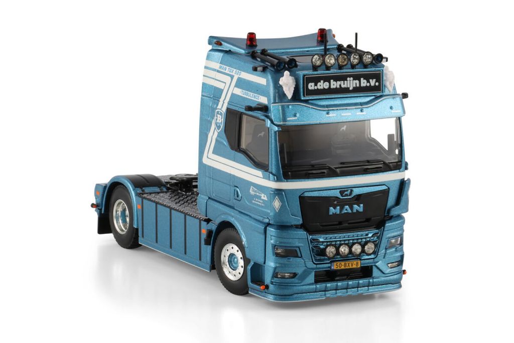 a-de-bruijn-man-tgx-gx-4x2 (3)